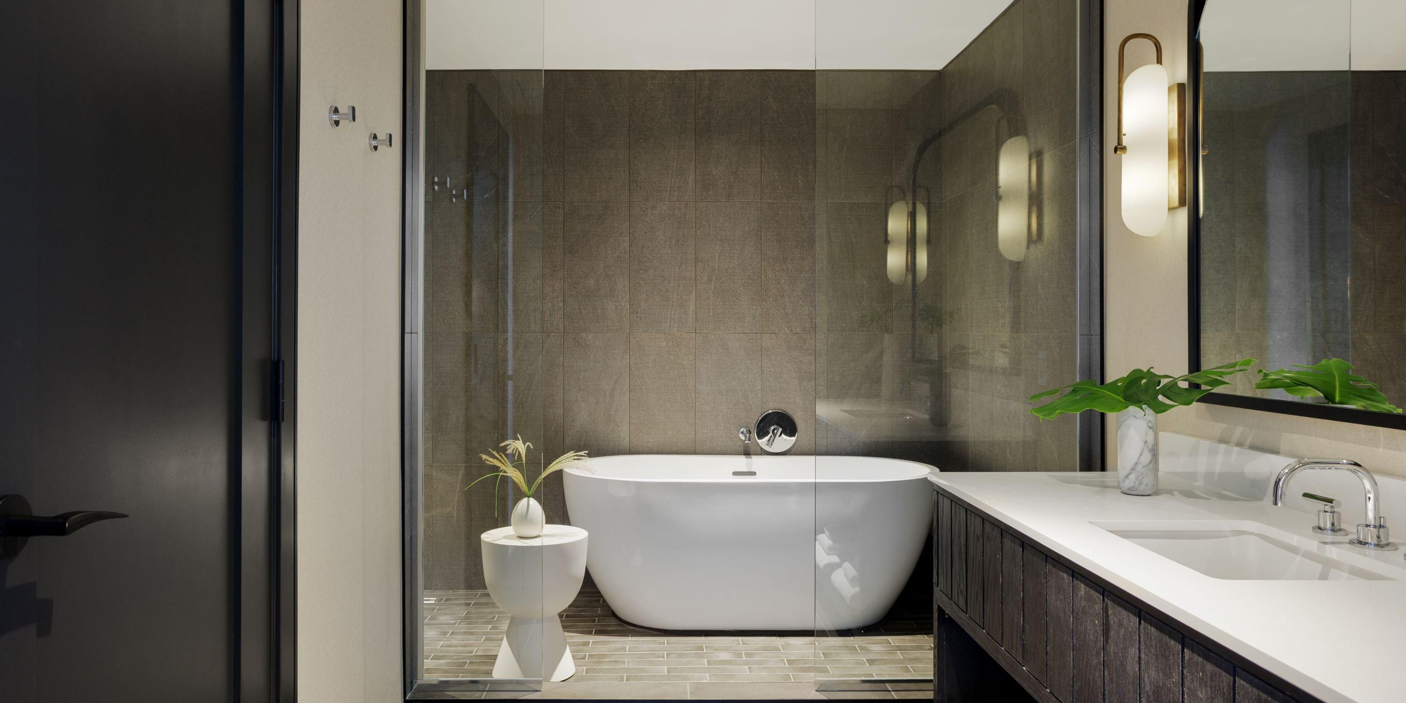 Separate Soaking Tub and Walk In Shower