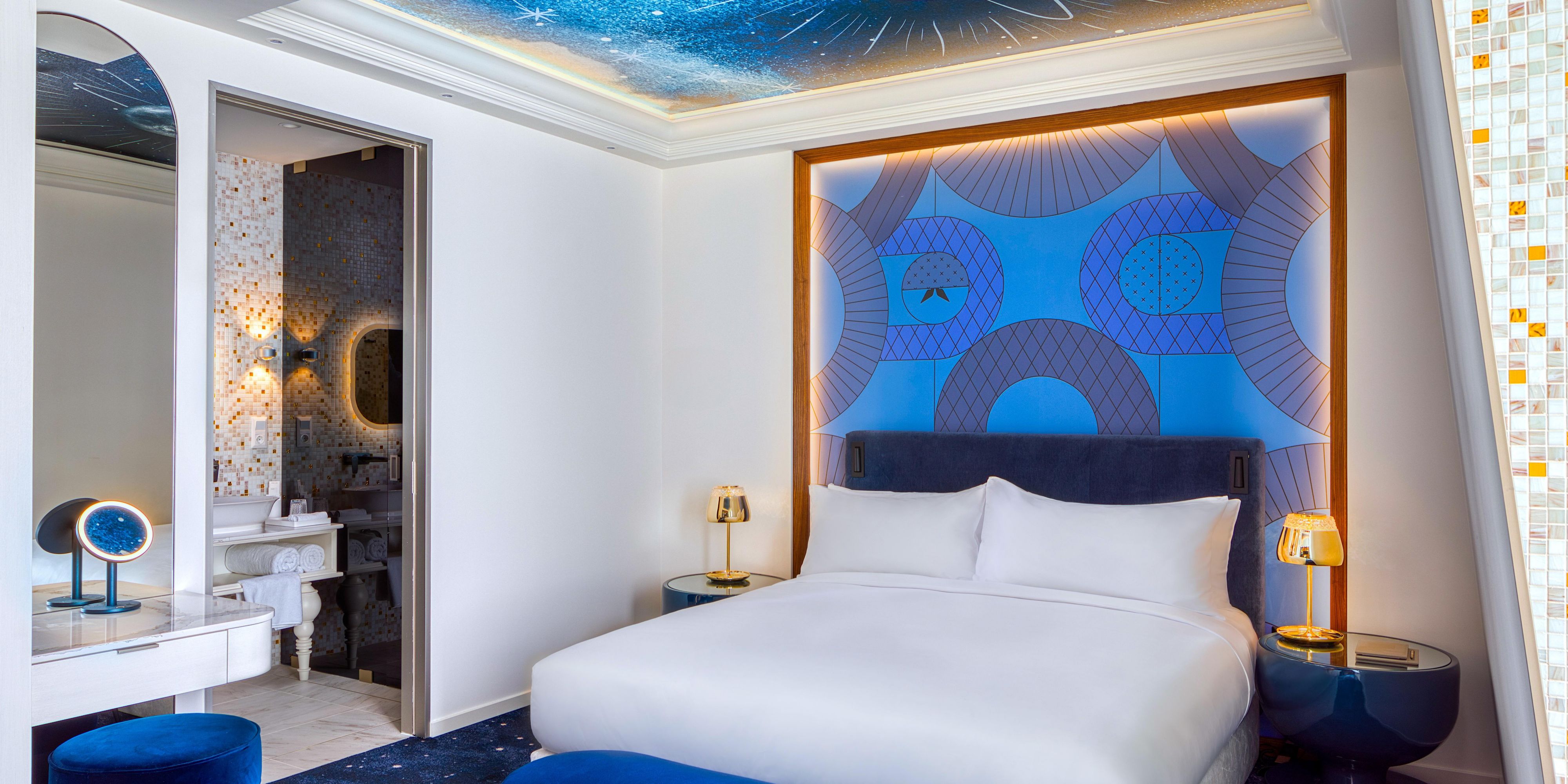 Kimpton BEM Budapest Cosmos Suite Bedroom