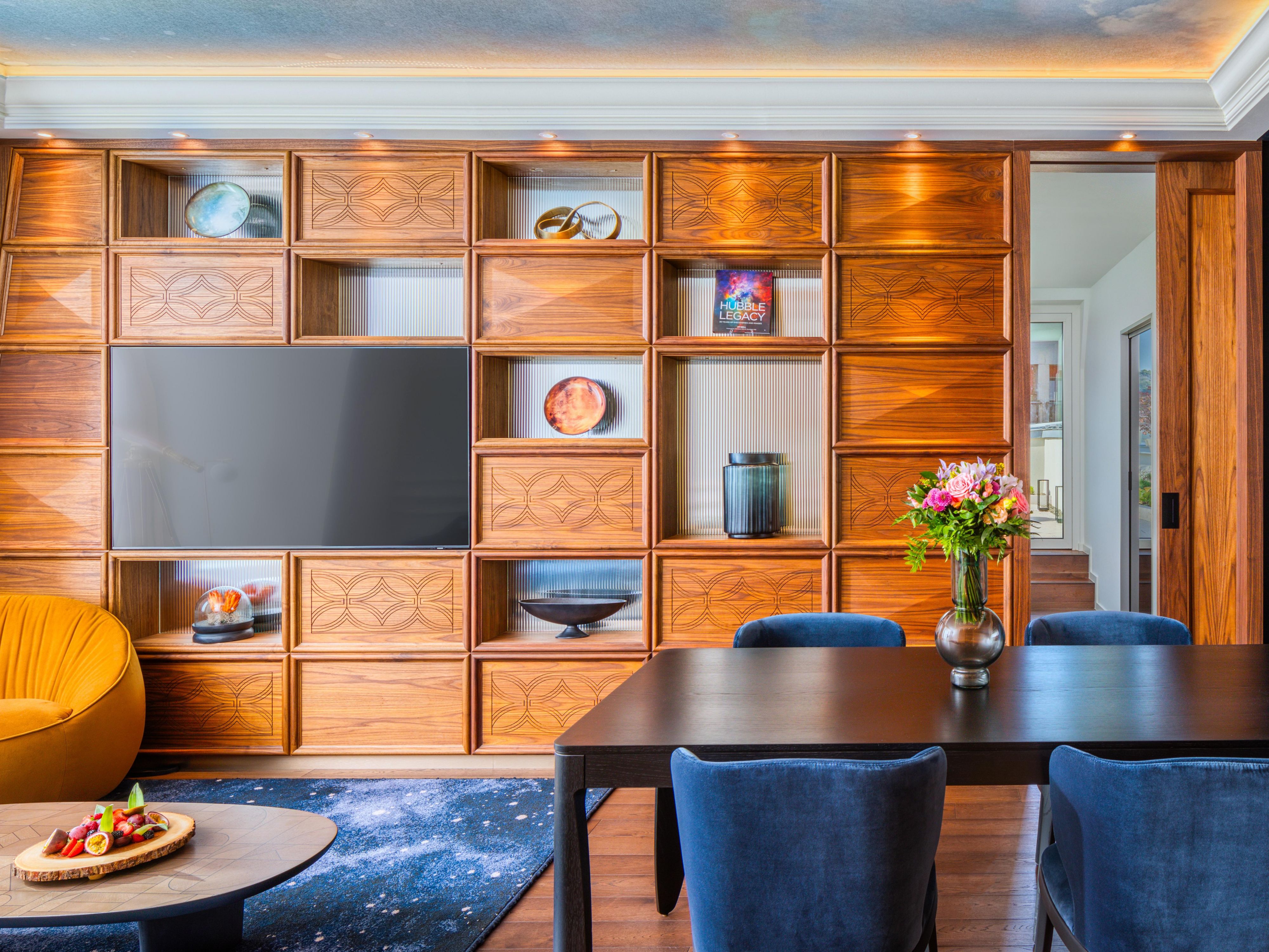 Living room of the Observatory Suite