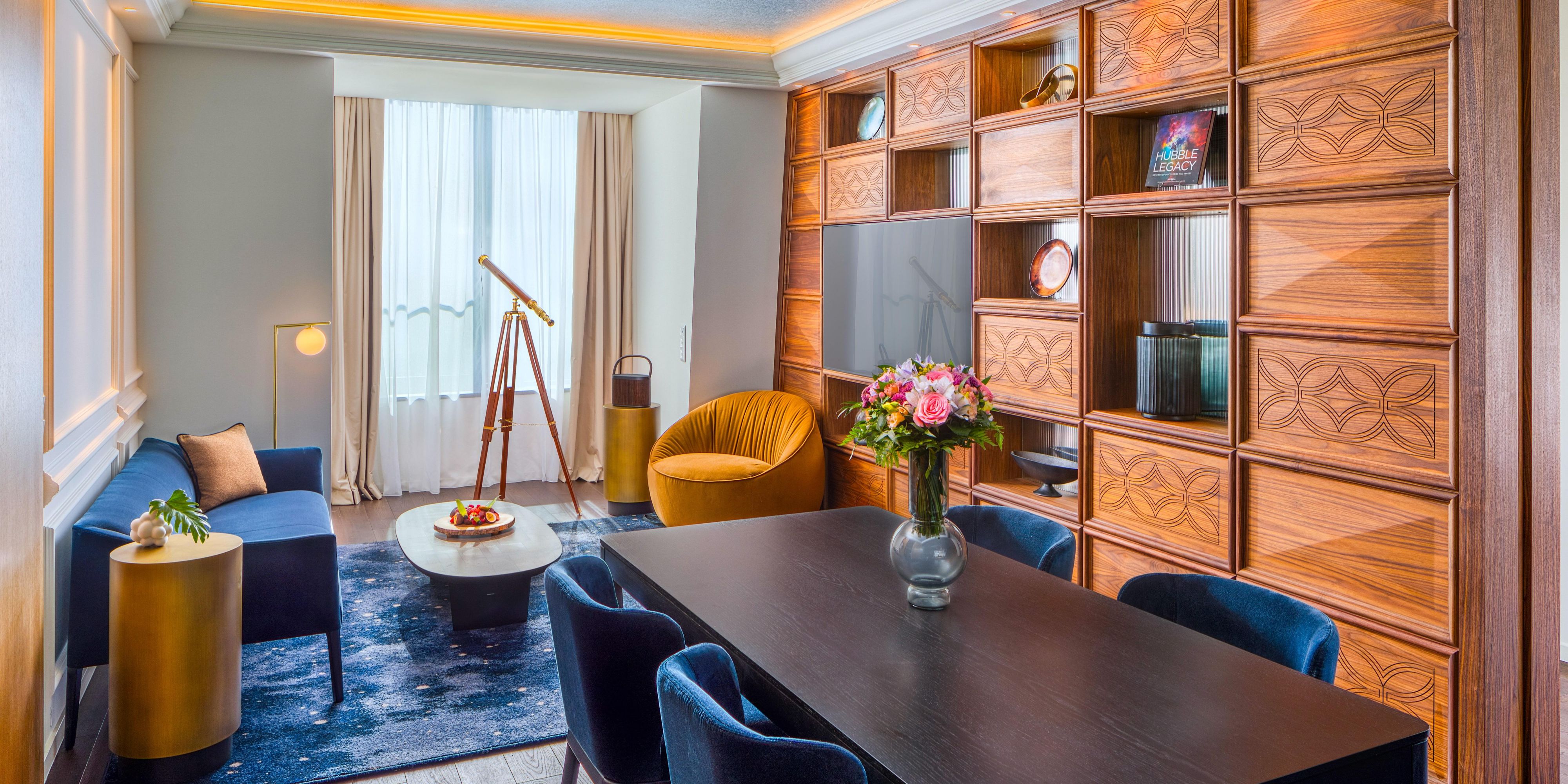 Living room of the Observatory Suite