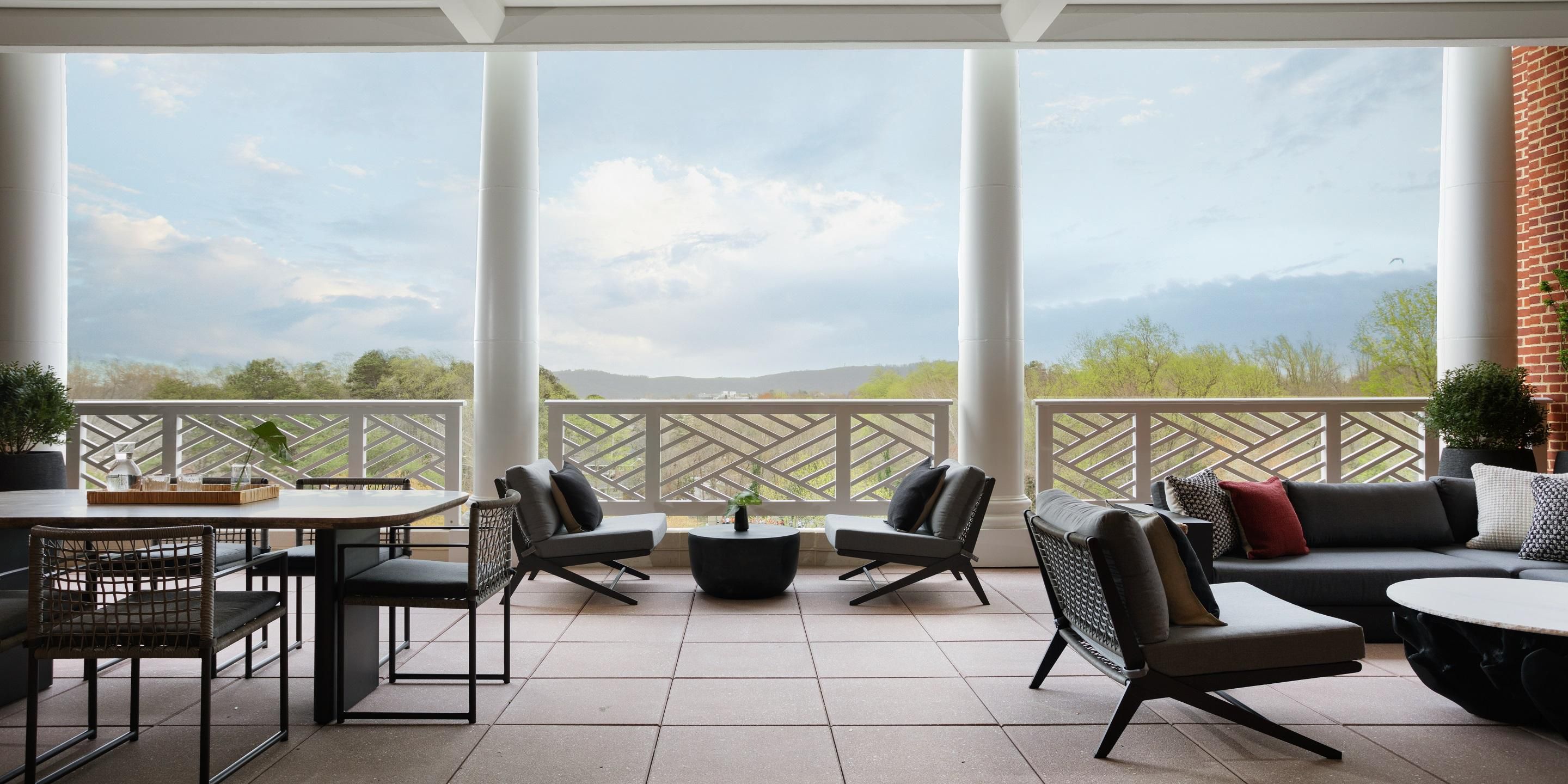 From recycled materials to high-efficiency cooling systems, we've made sustainability a priority. At Kimpton The Forum Hotel, we are proud to do our part to care for our environment and reduce our carbon footprint, and yours, as a green hotel in Charlottesville. Learn more about the green practices at our LEED-certified hotel.