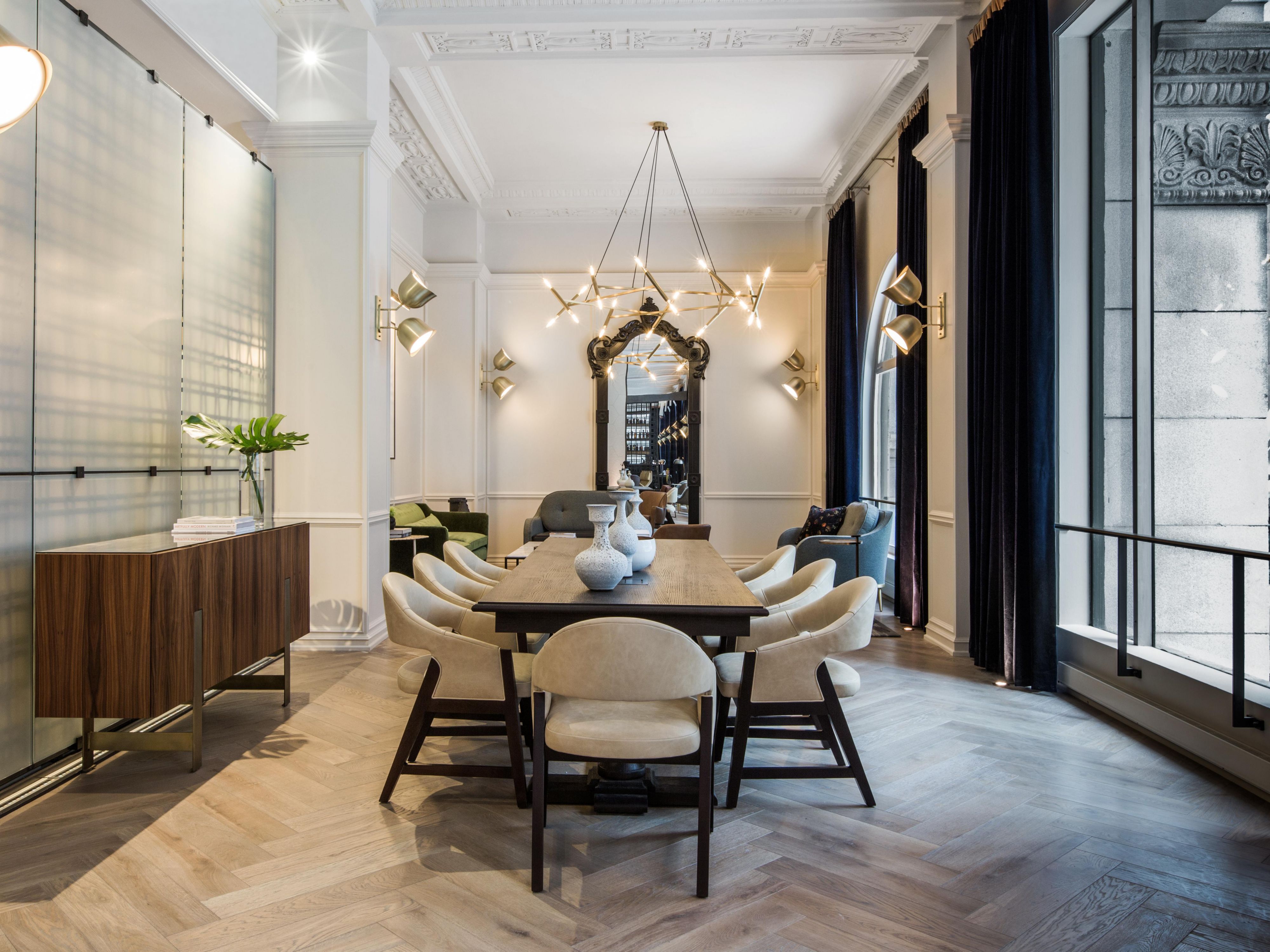 Host intimate meetings in our sophisticated dining space.