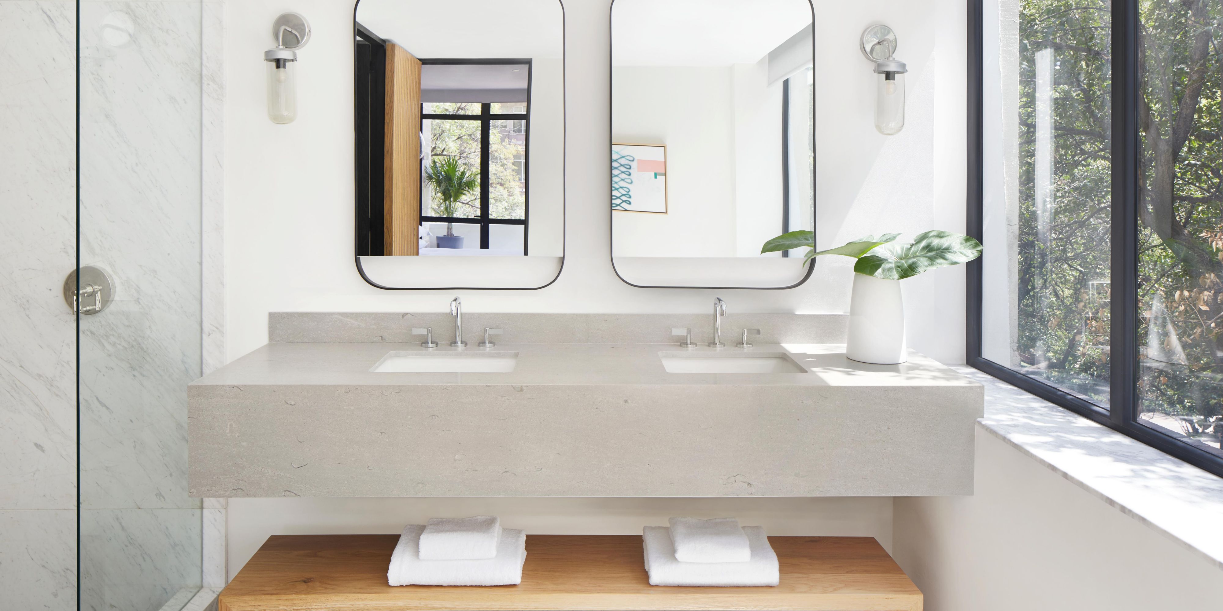 Double vanity bathroom at Kimpton El Castelar Polanco