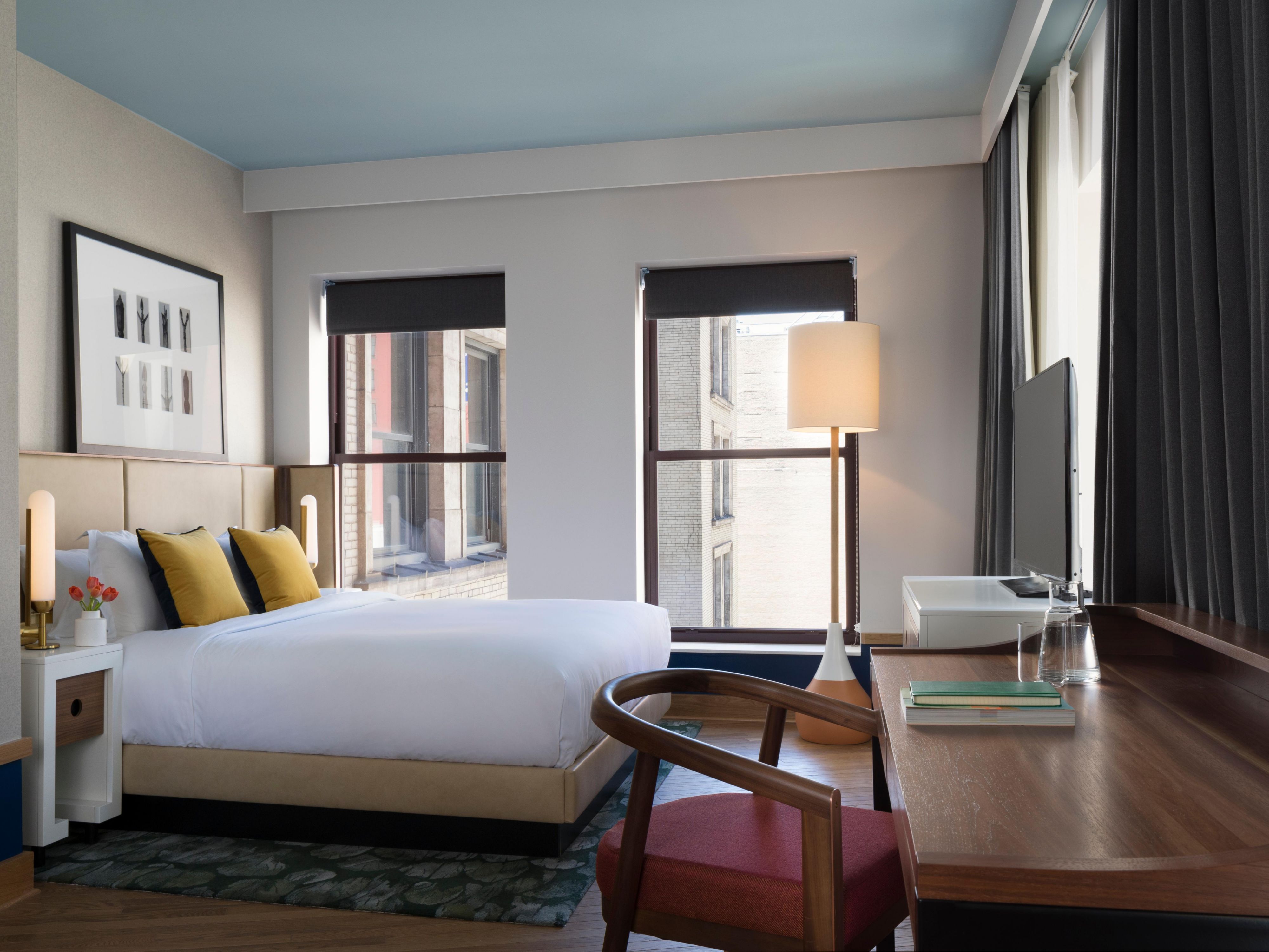 Presidential Suite Guestroom