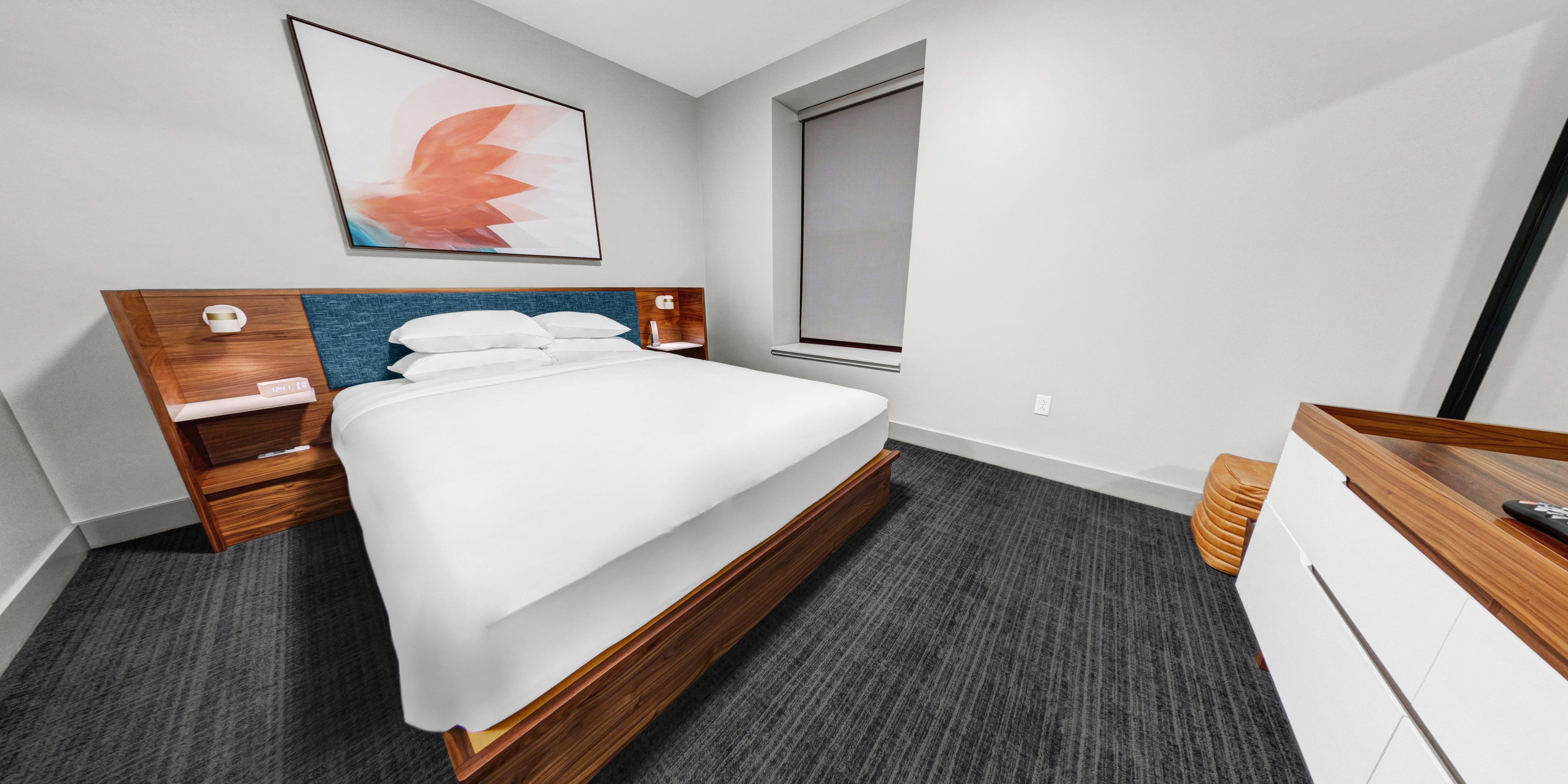 1 King Bed