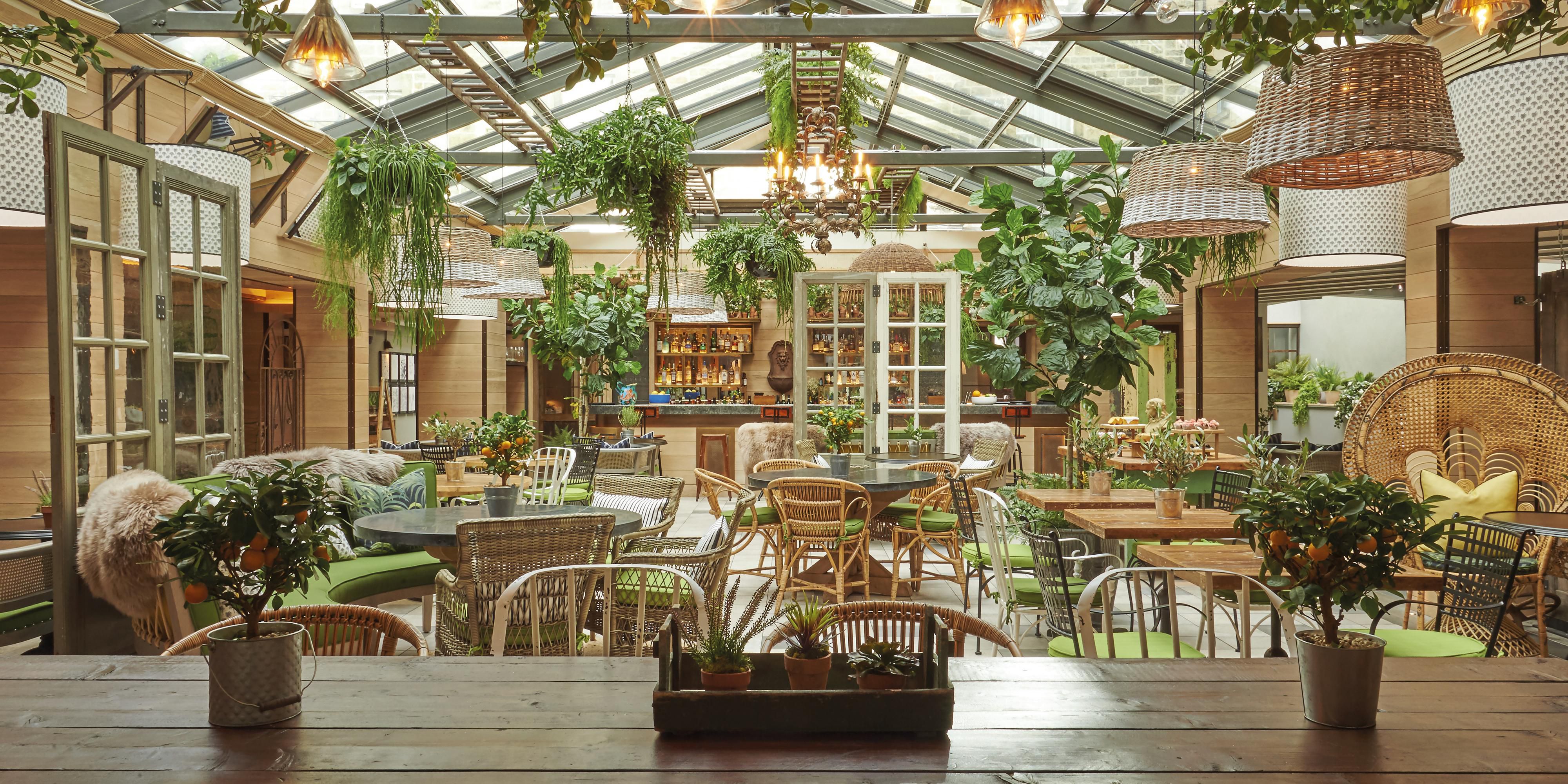 Charlotte Square Dining Options