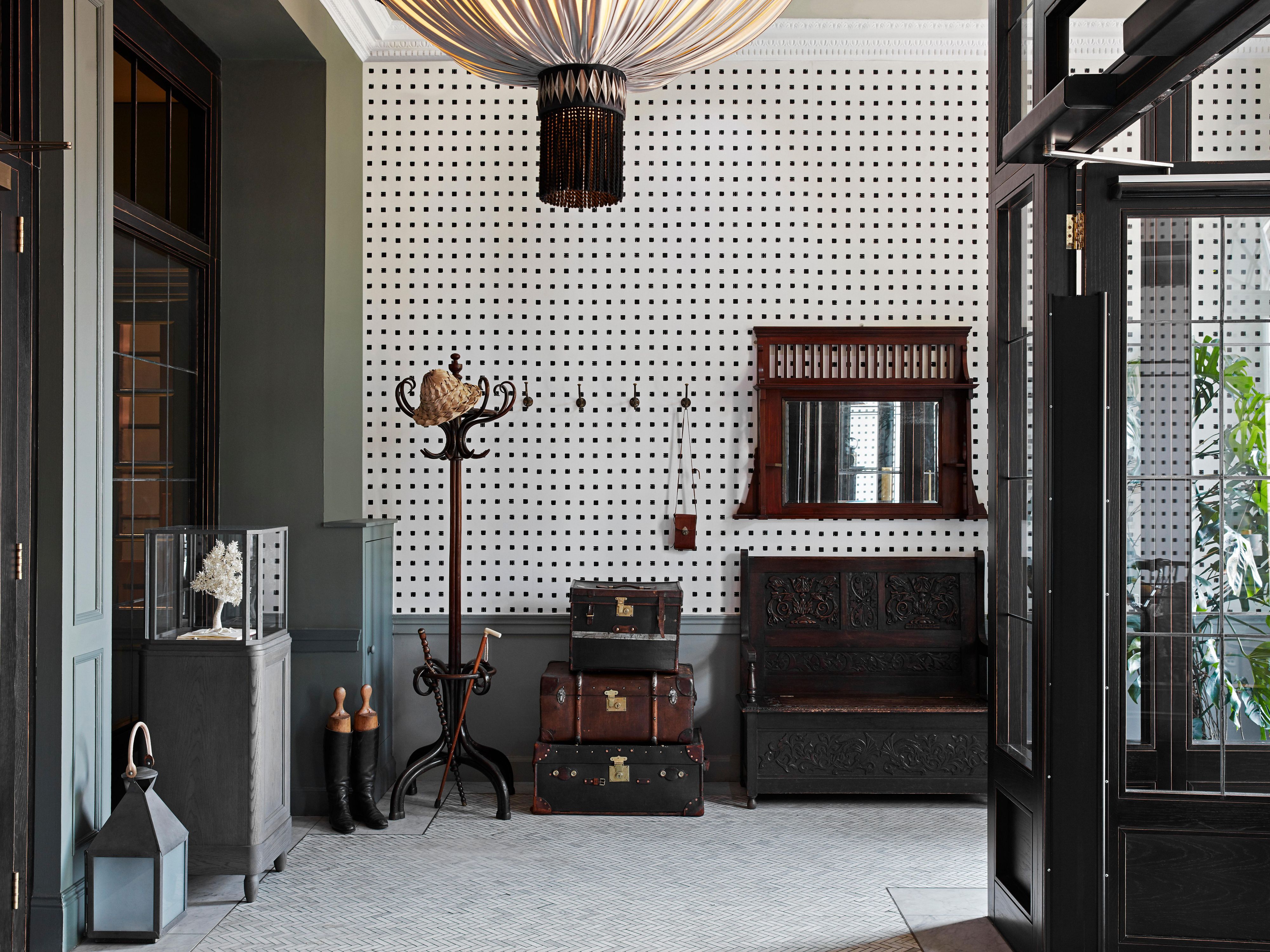 Experience boutique design in our hotel lobby