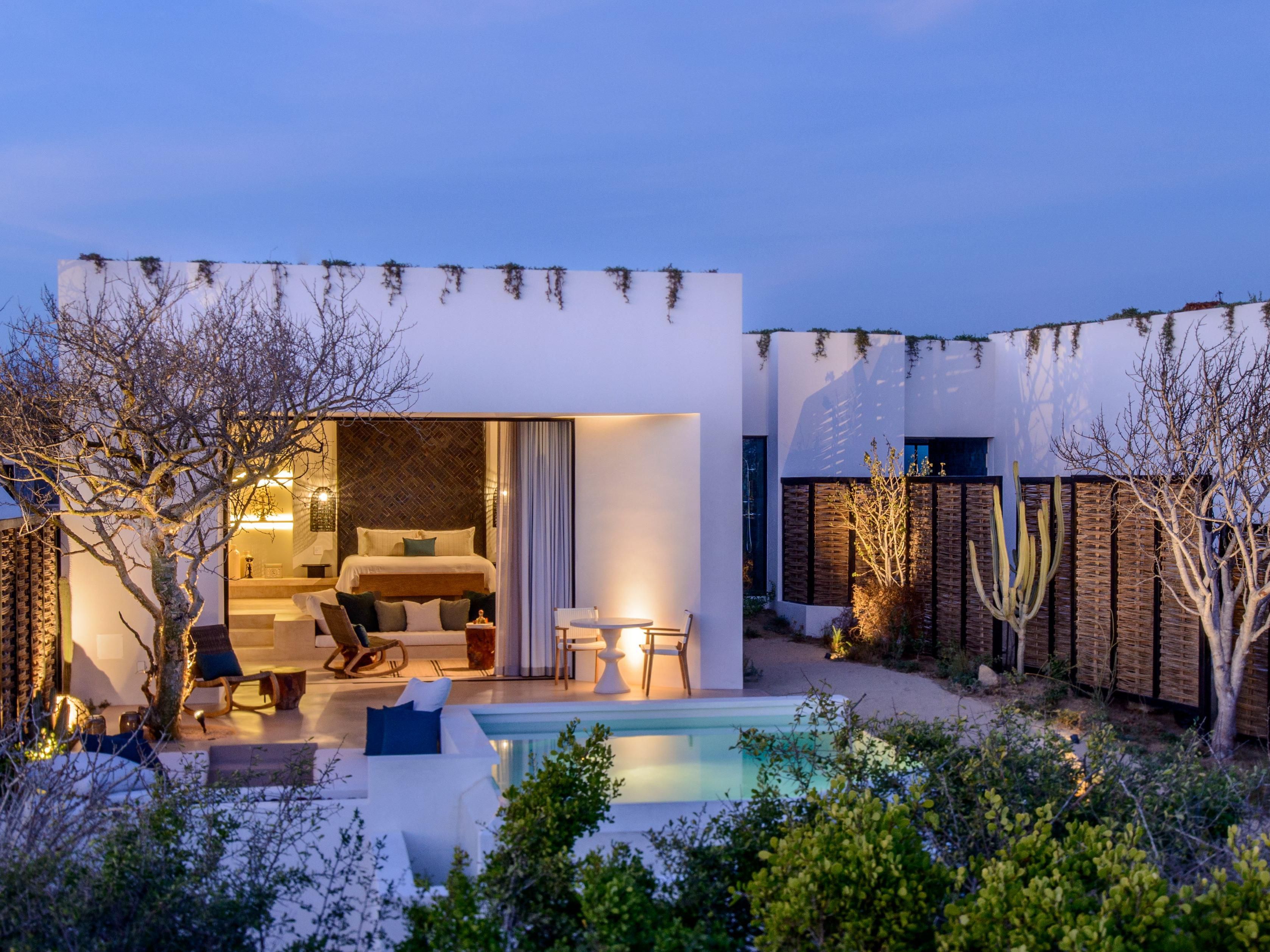 Enjoy your private plunge pool in our oceanfront villas