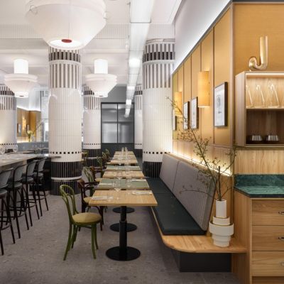 All-day dining at ANNI, the grand modern European brasserie.