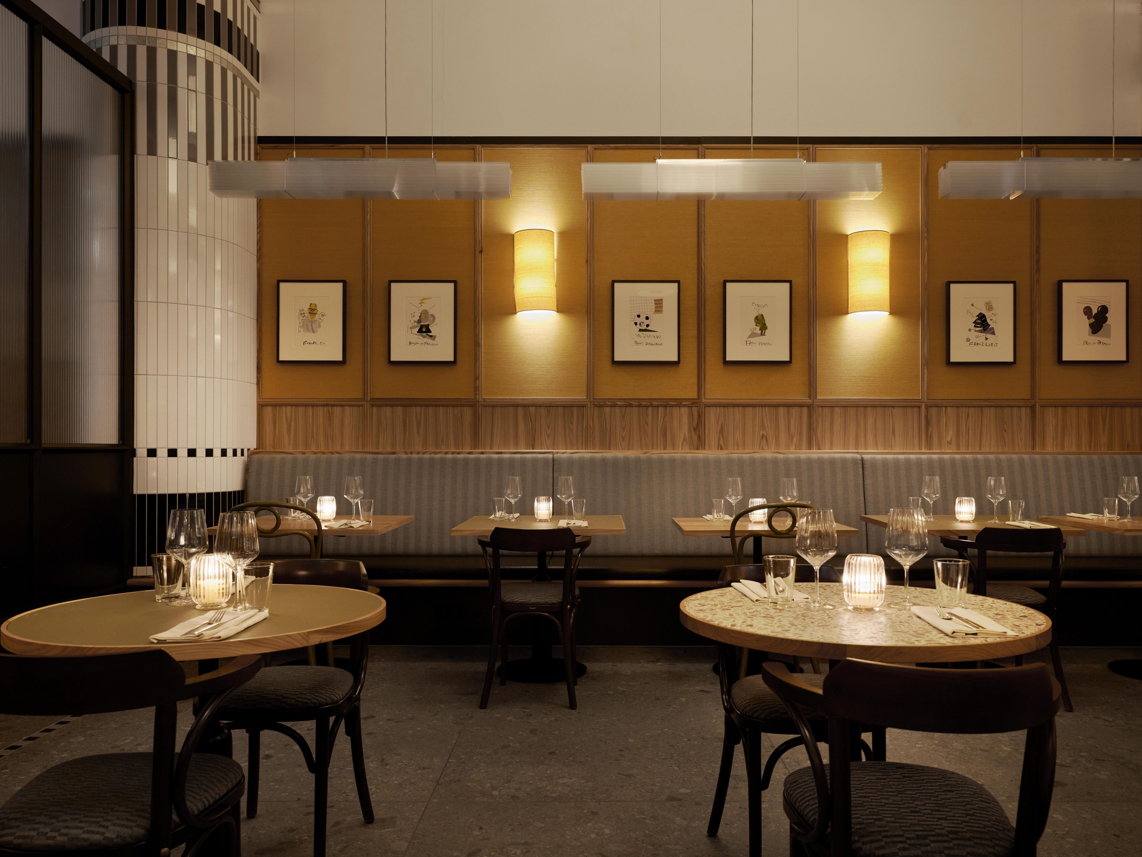 ANNI brasseire seating and bar area