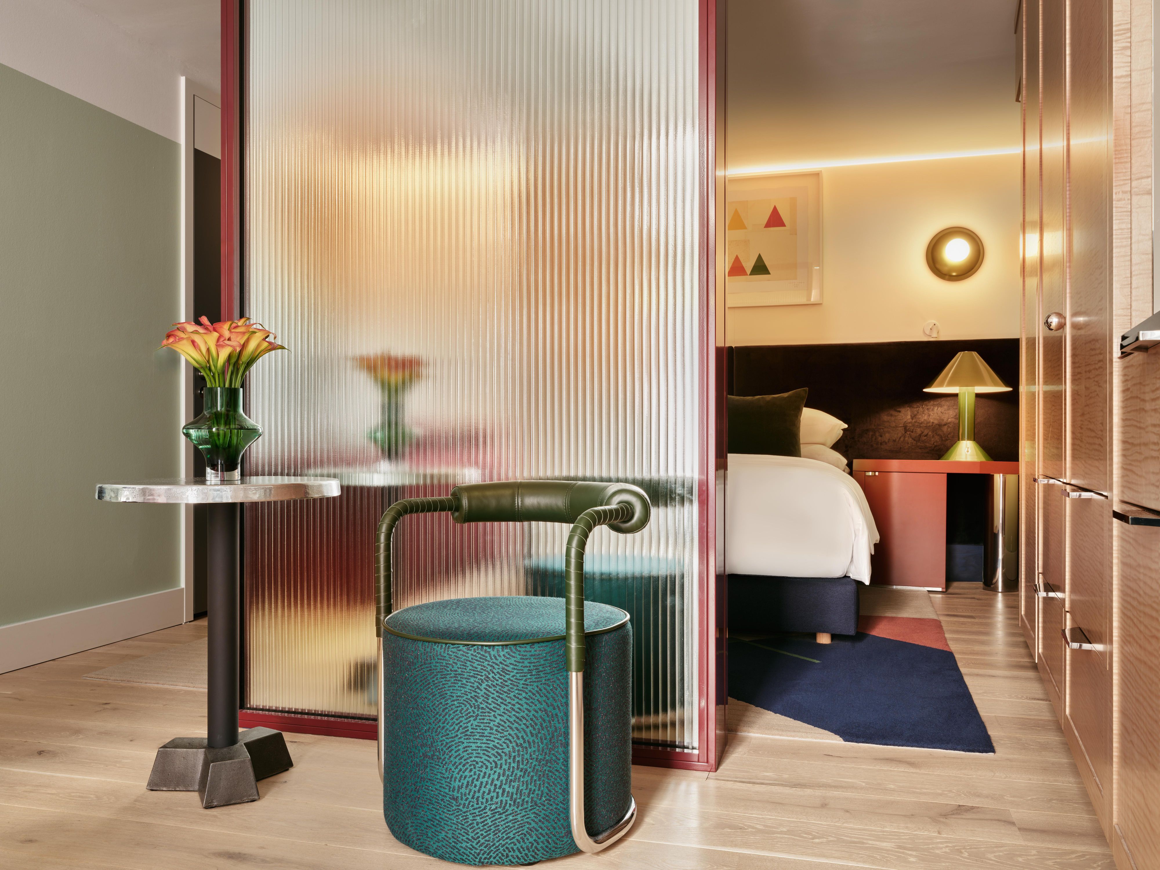 Handcrafted distinctive design in our Studio Suite.