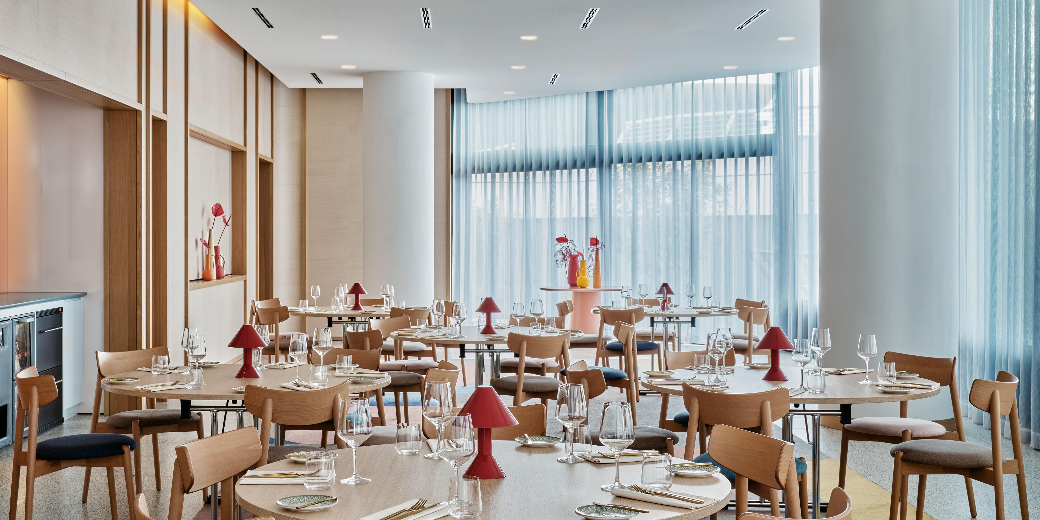 banquet dining room