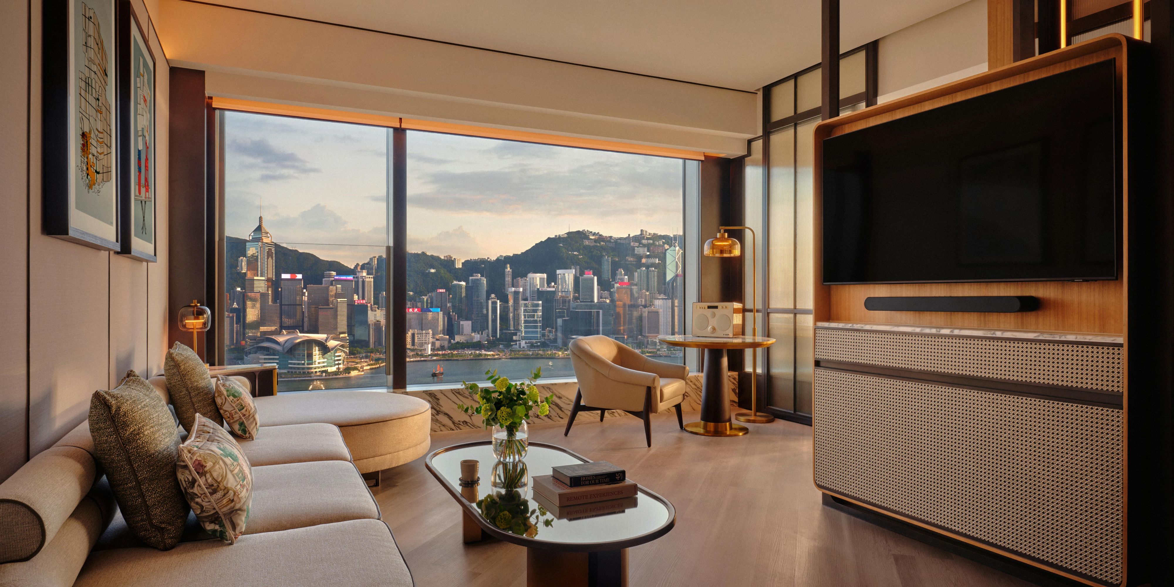 Kimpton Harbour Suite