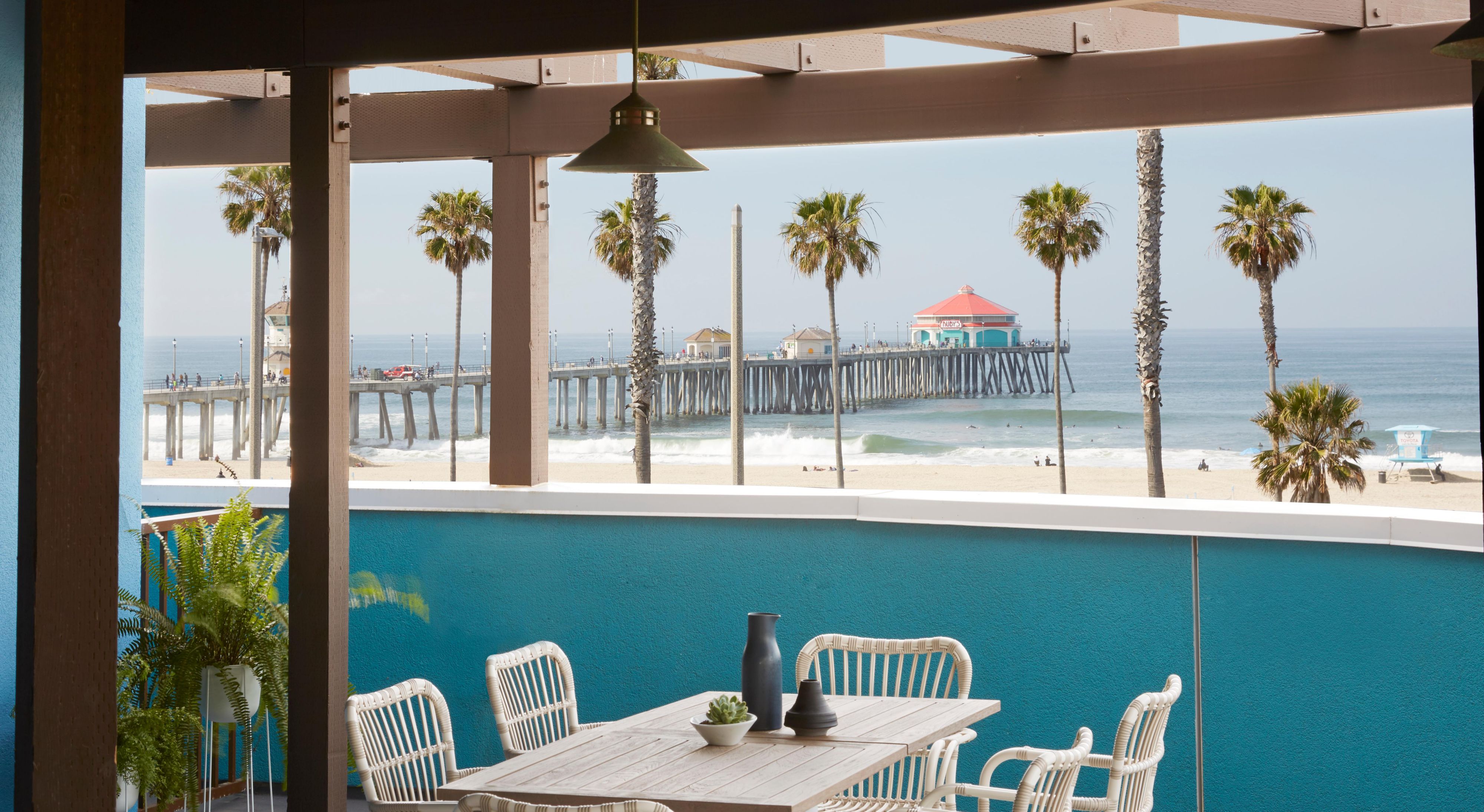 Kimpton Shorebreak Resort