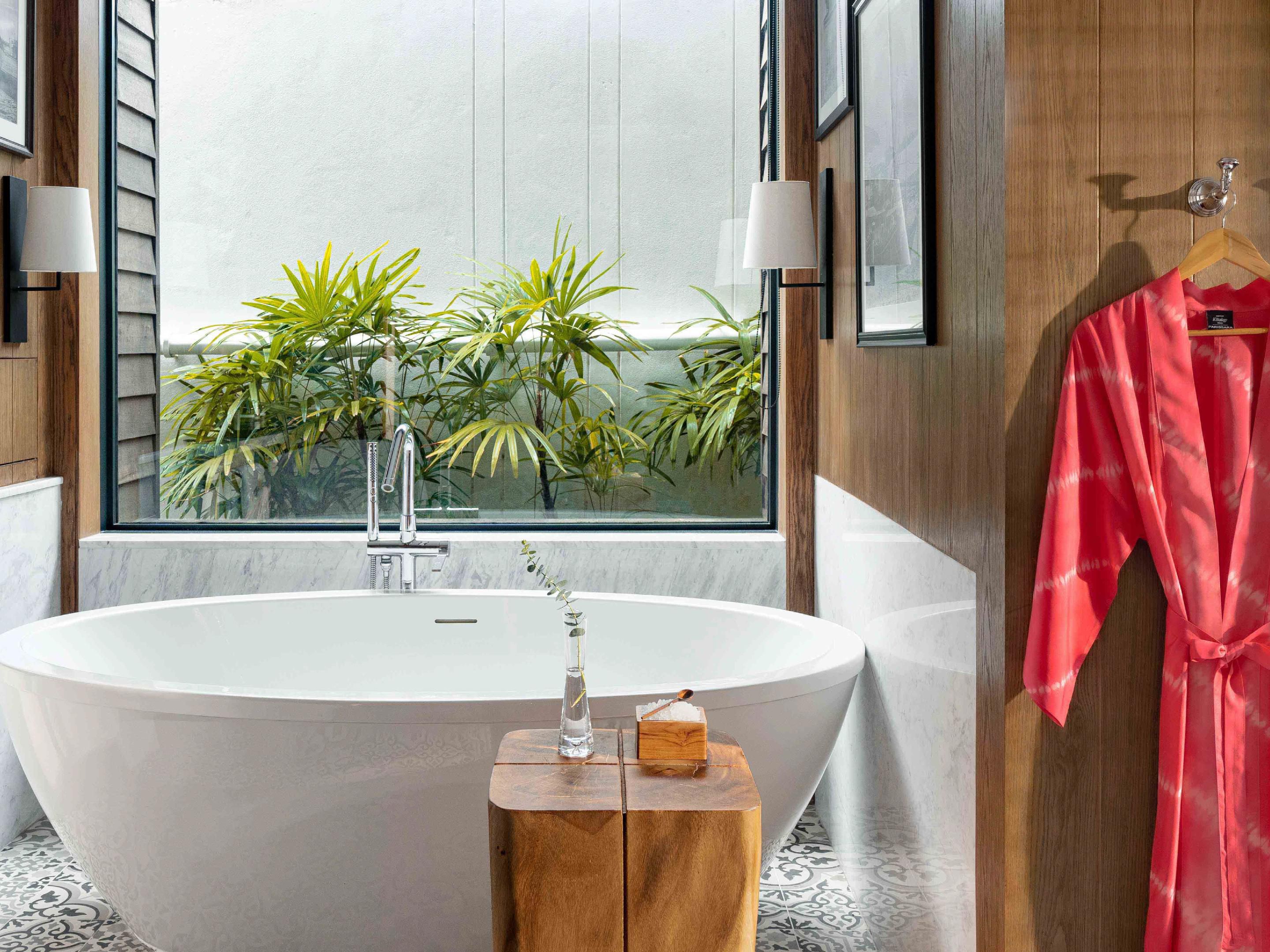 Villa Kitalay - The Villas Bathroom Amenities