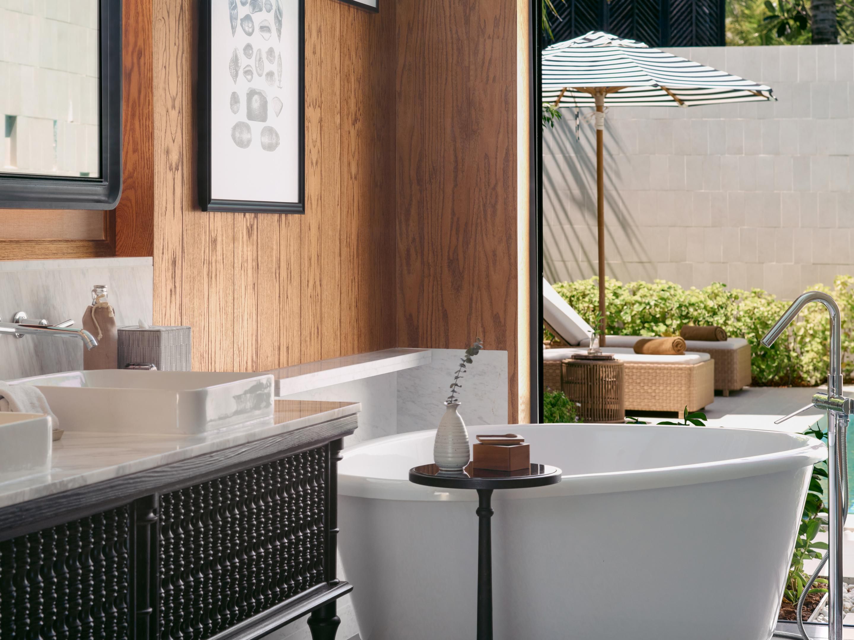 One Bedroom Garden Pool Villa Bathroom