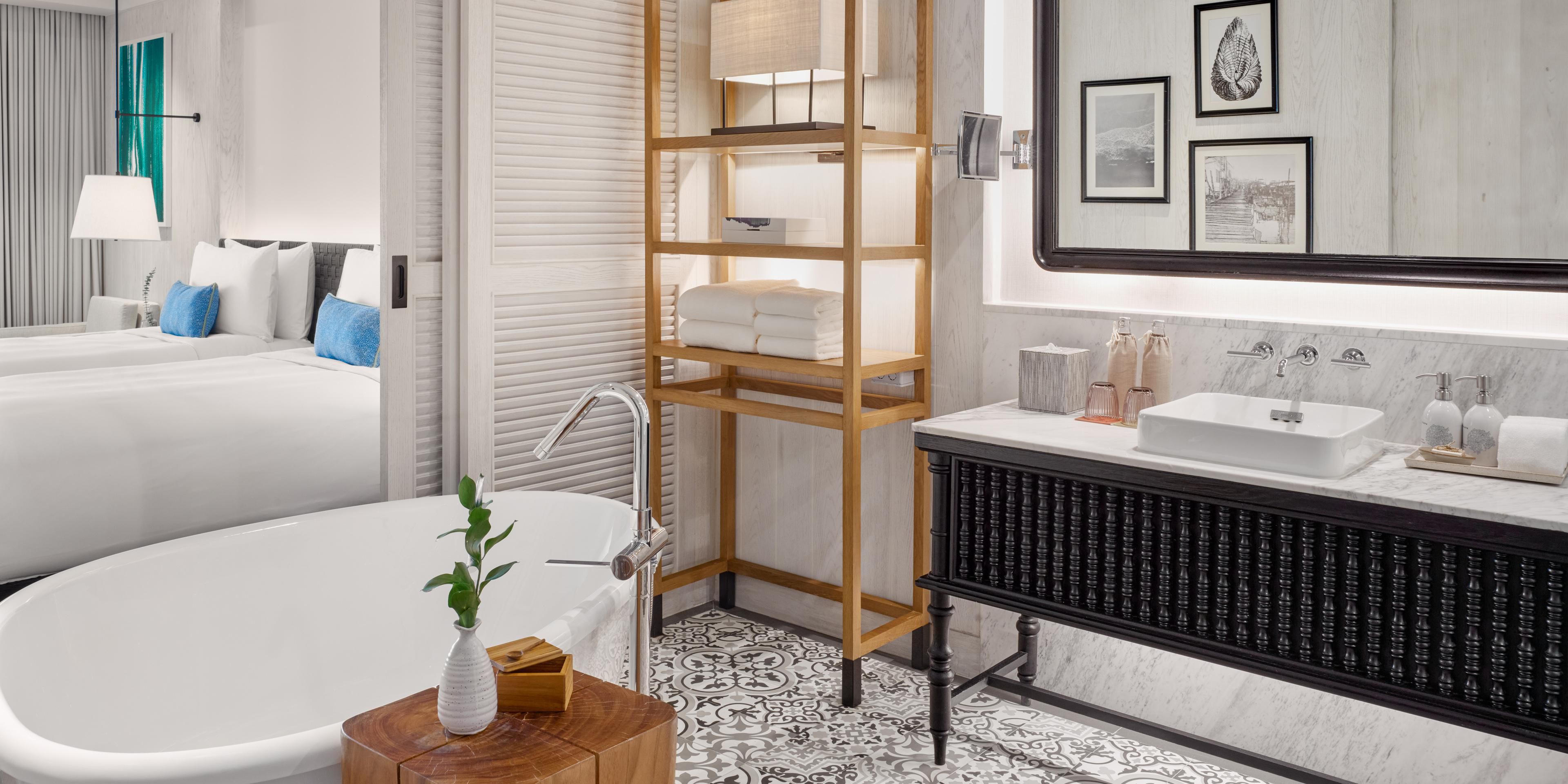 Essential Twin Bathroom