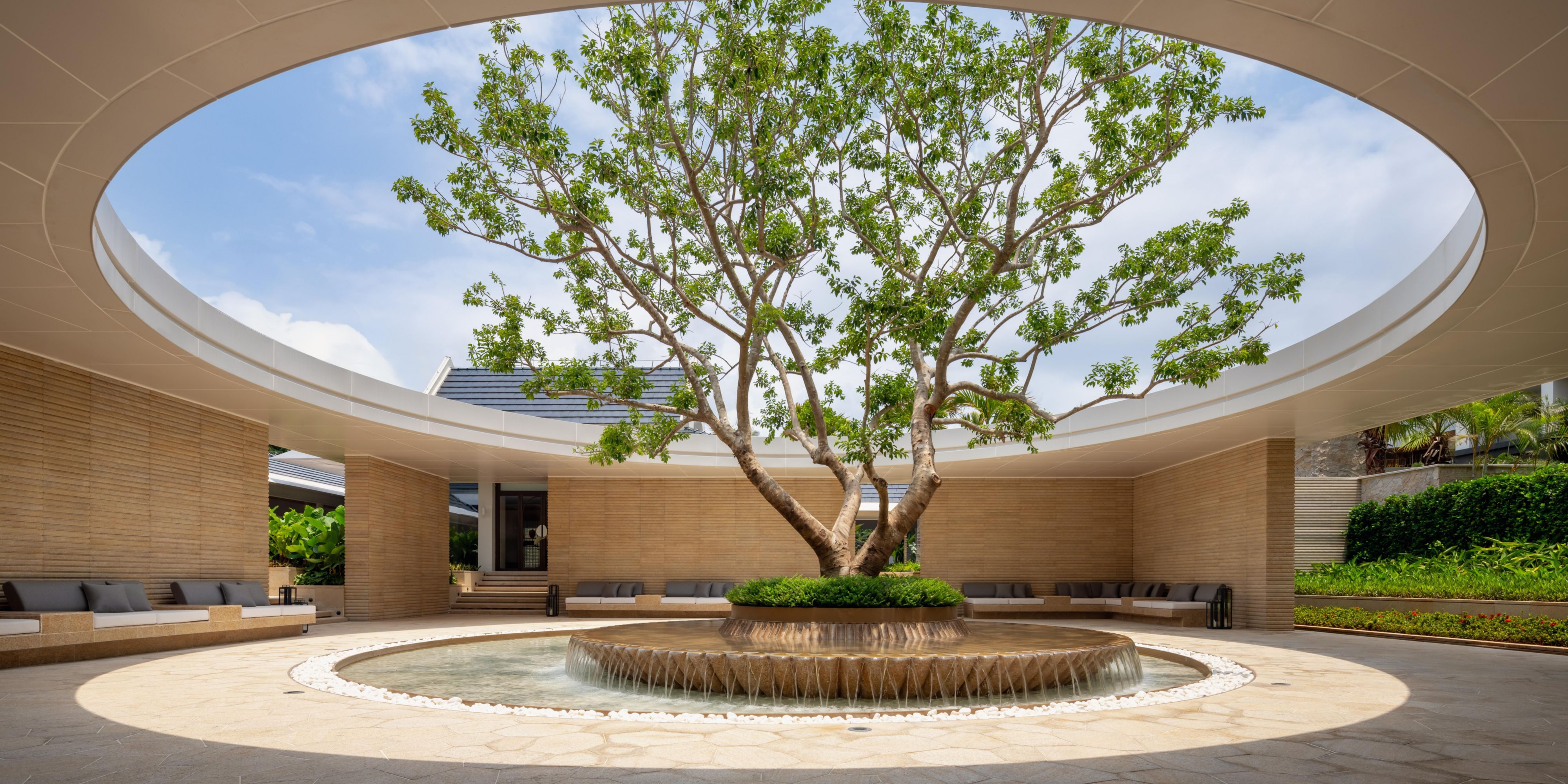 Solis Spa Atrium