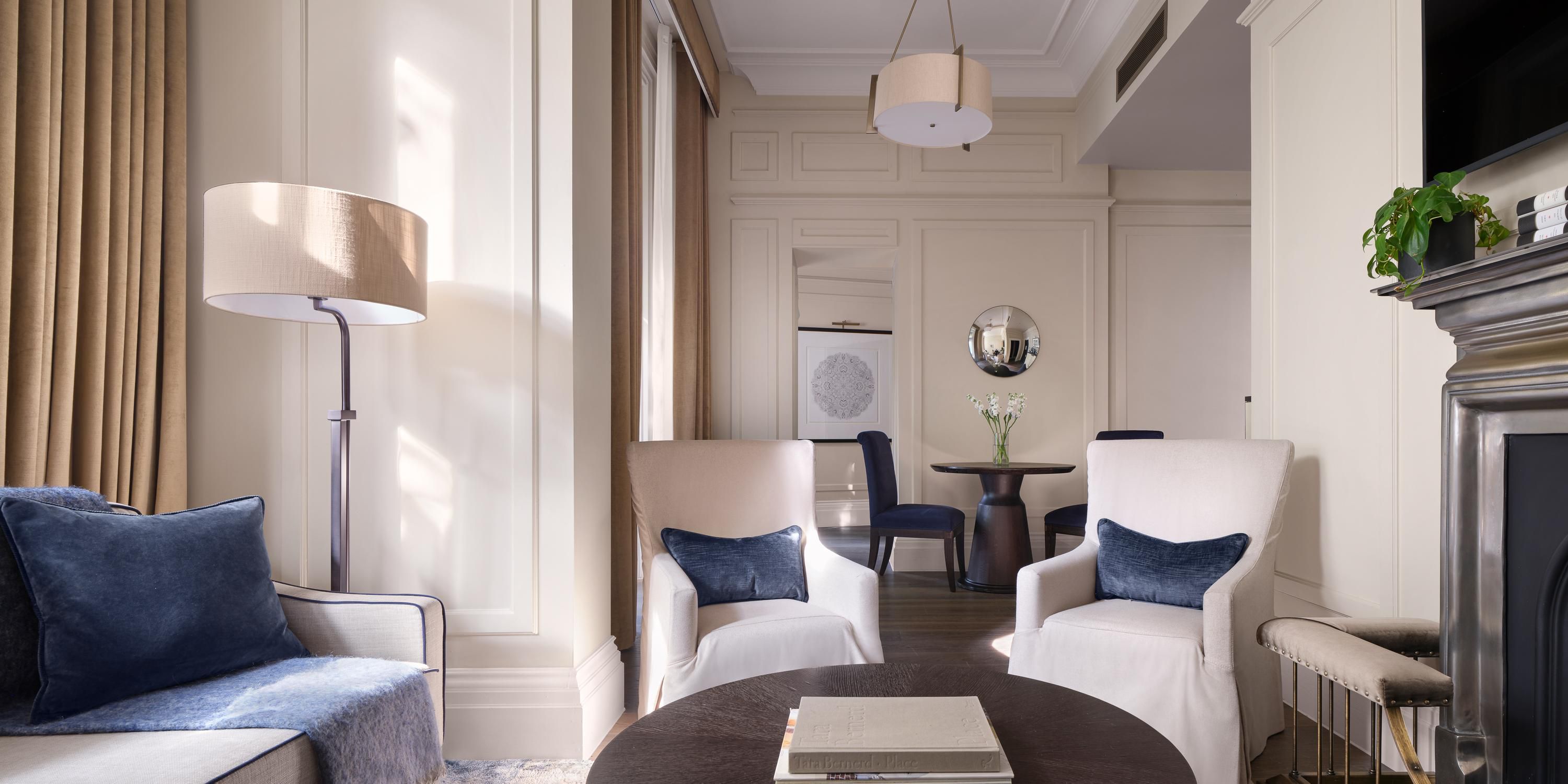 Enjoy a separate living room, bathroom and walk-in wardrobe