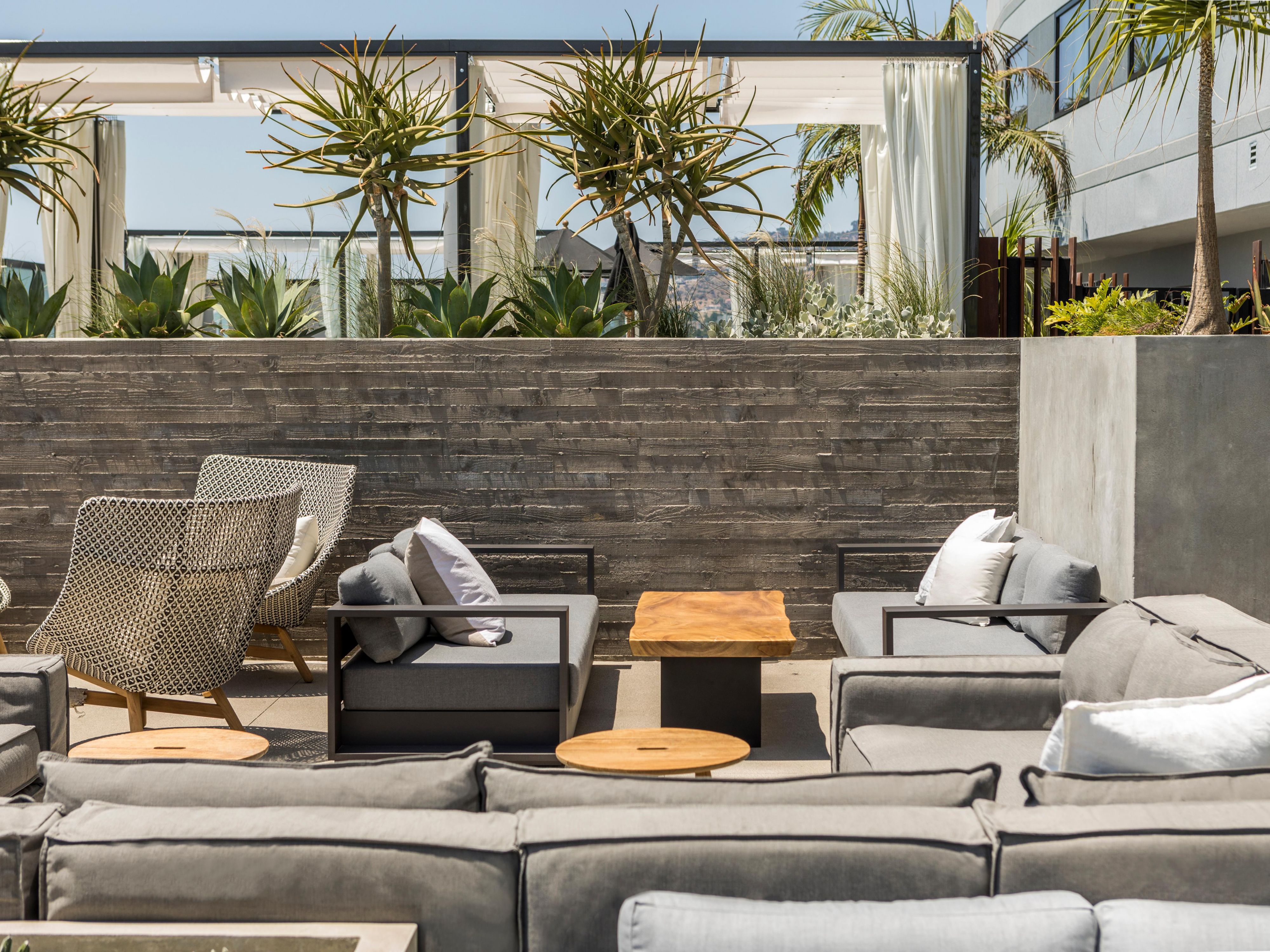 Rooftop Lounge
