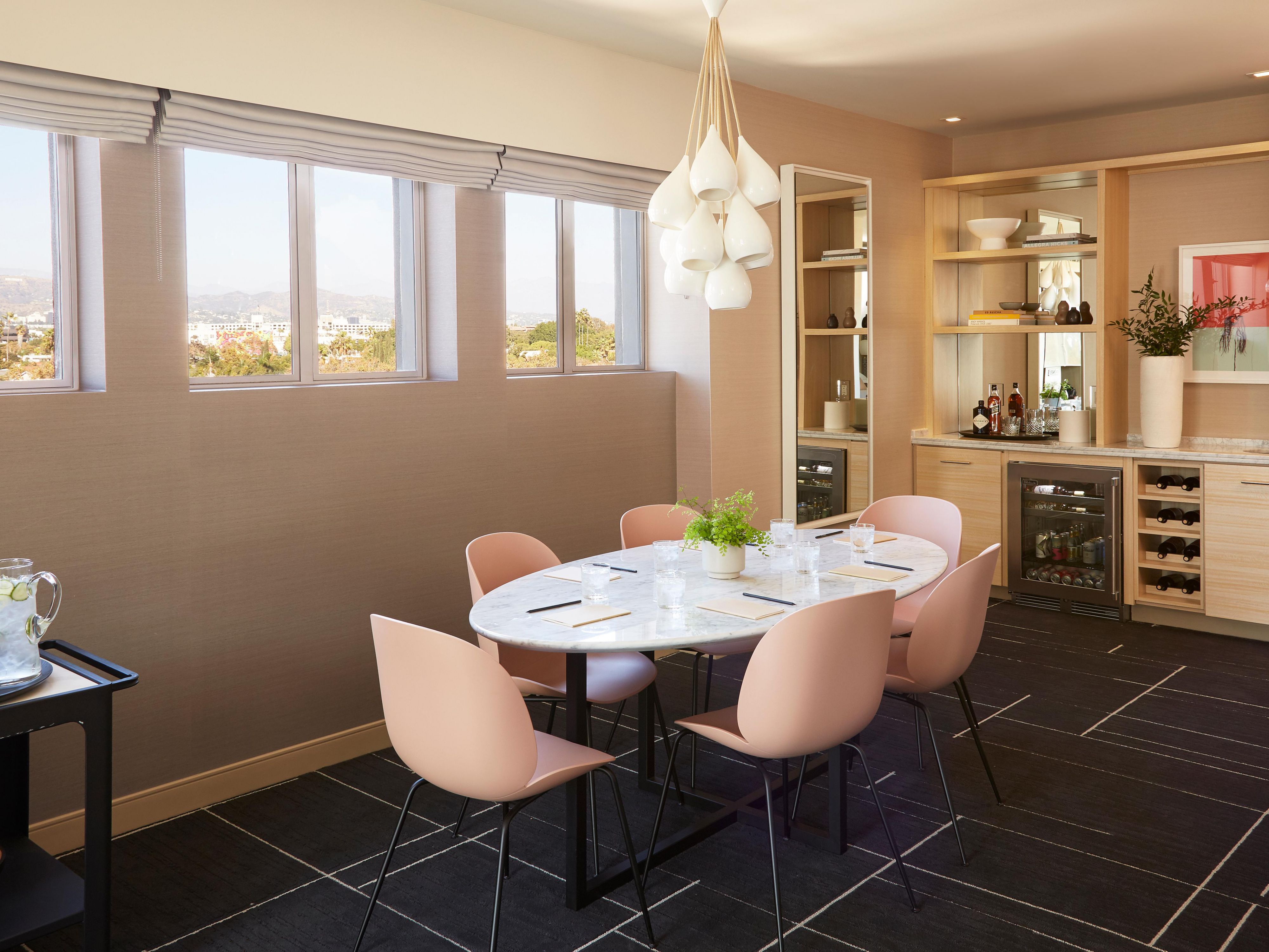 Hollywood Suite