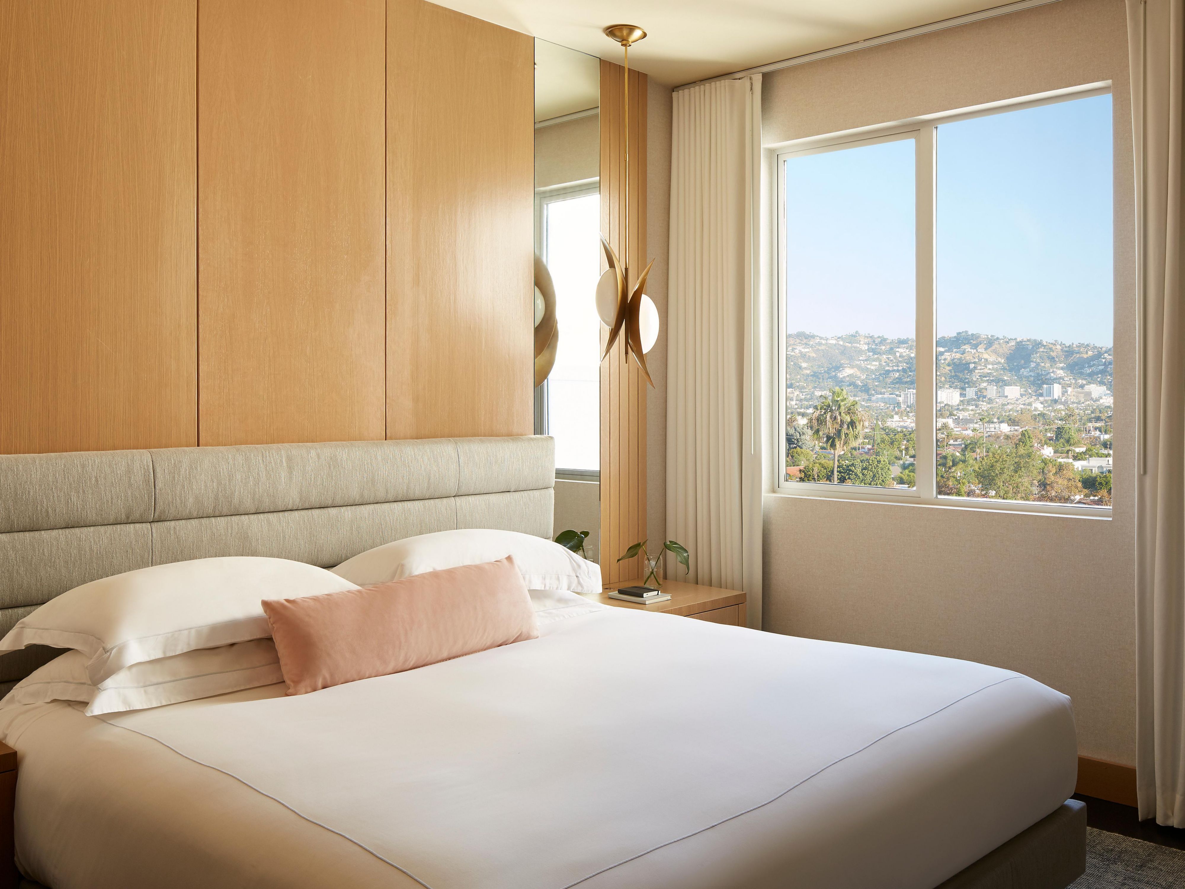 Wilshire Penthouse