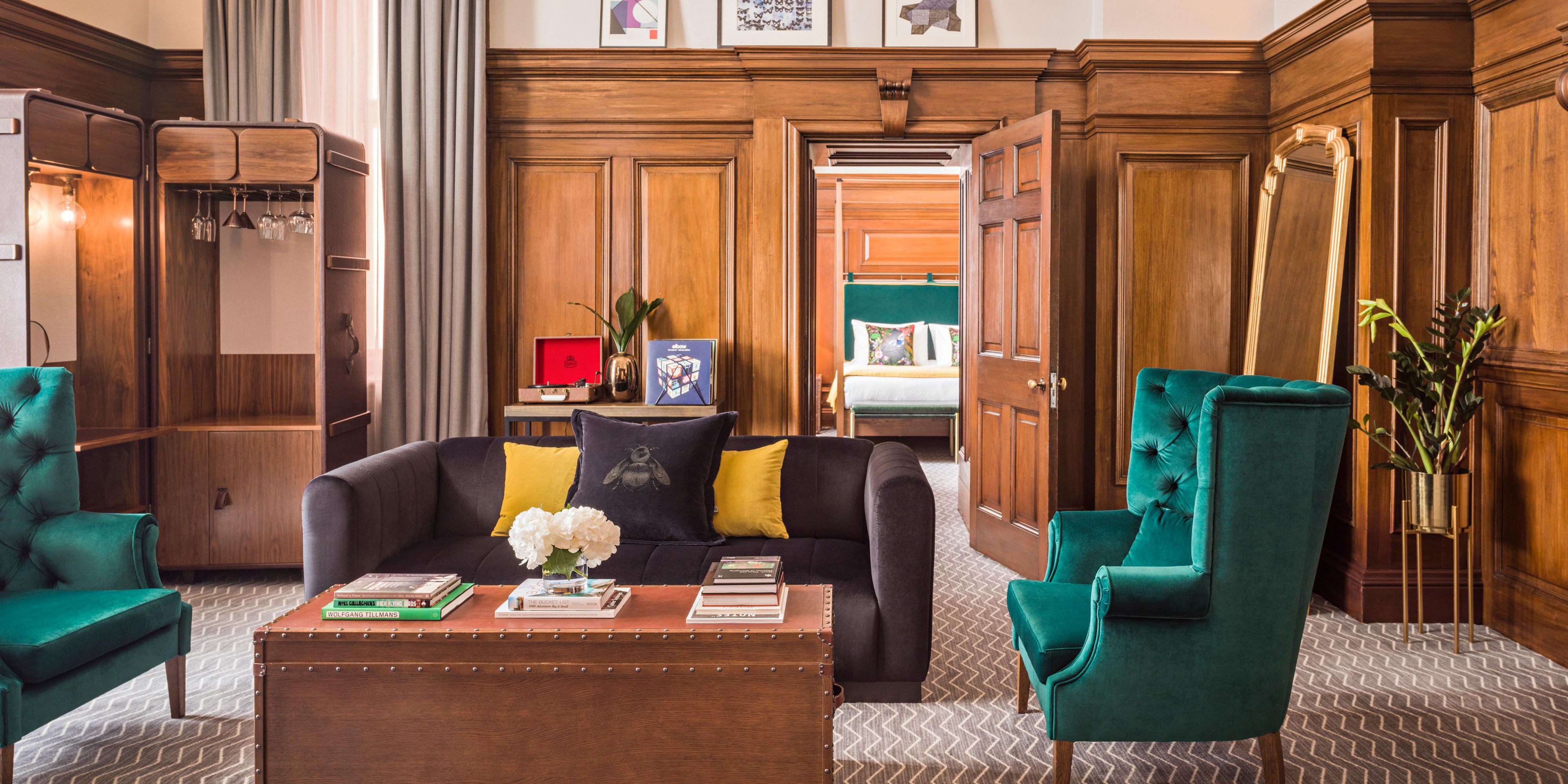 Boost your stay at Kimpton Clocktower Hotel by opting for one of our spacious specialty suites. Rich, artisanal design elements and sophisticated decor make for an appealing urban sanctuary in the hub of hard-working Manchester. There's no plusher place to relax. 