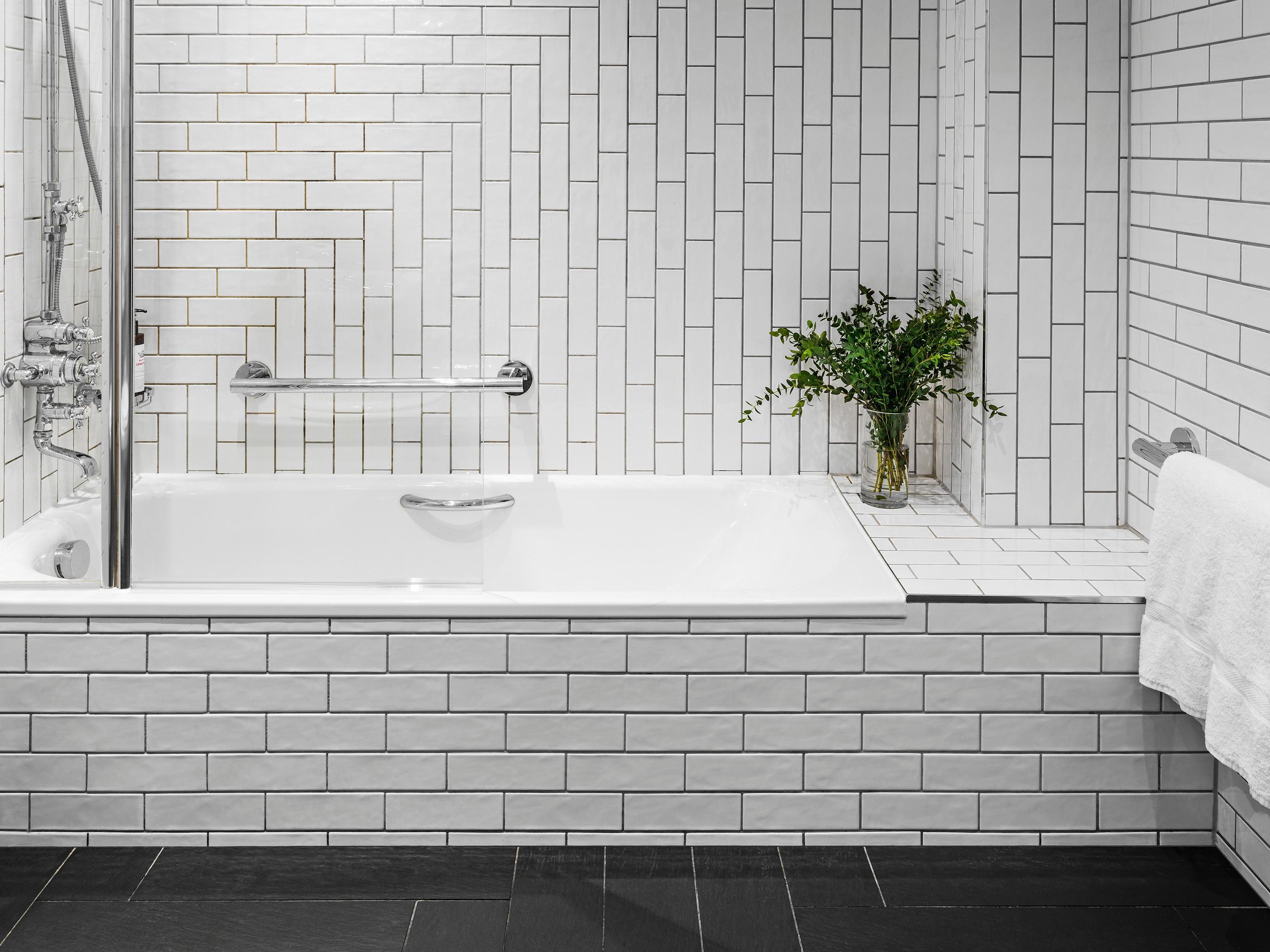 Accessible bathroom with sunken tub