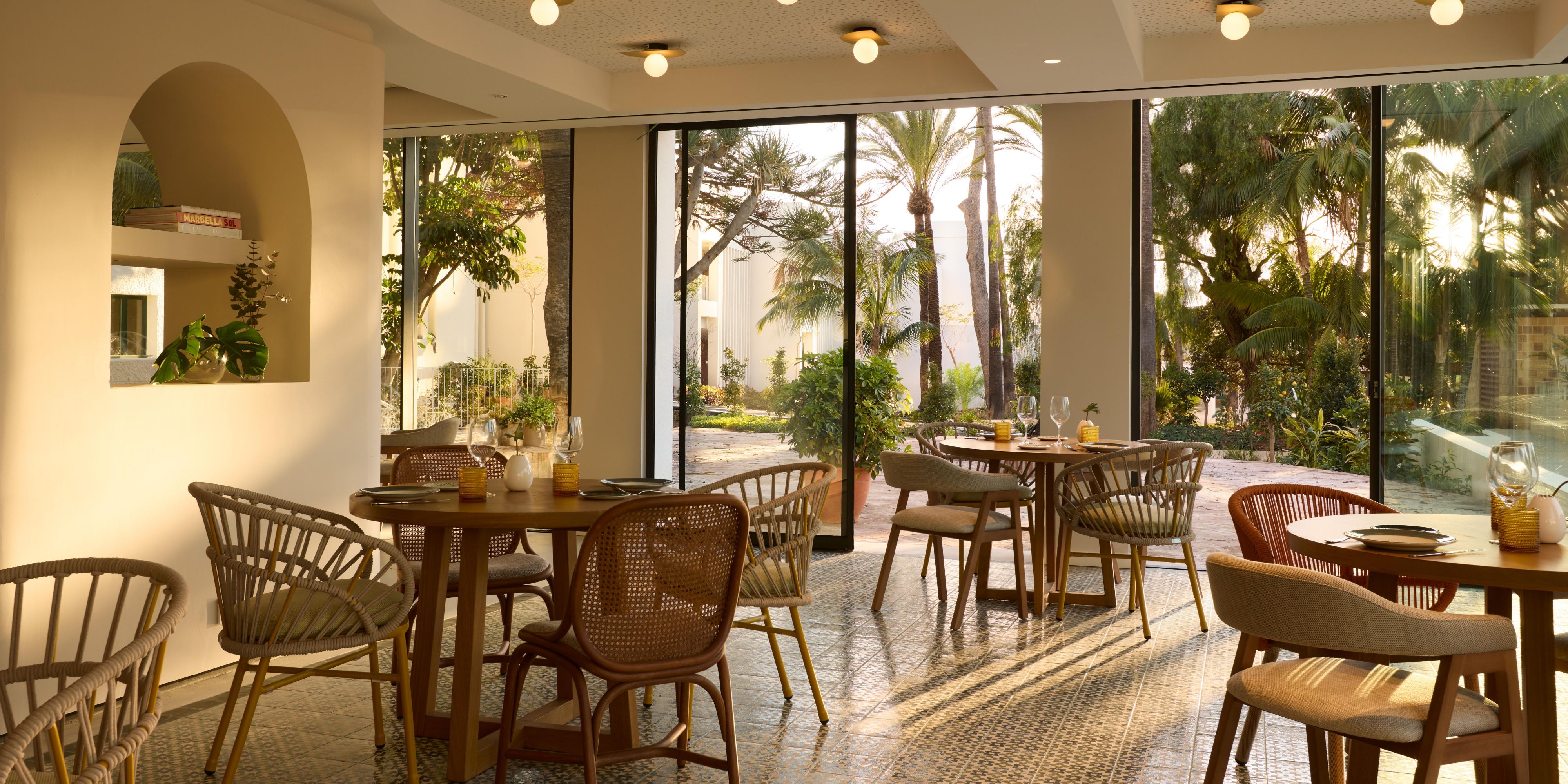 Restaurant gallery