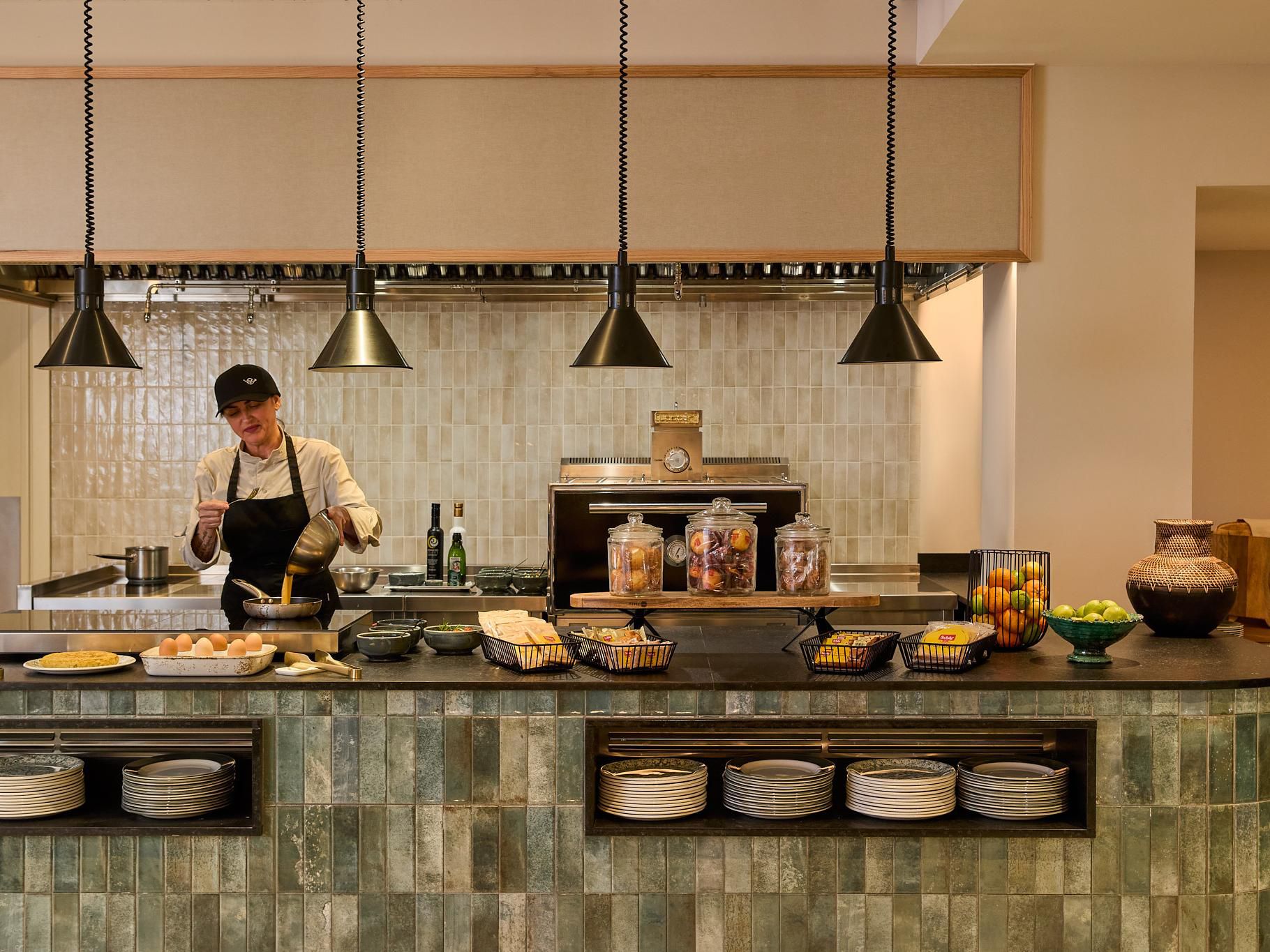 Enjoy a buffet breakfast with live show-cooking when you book your