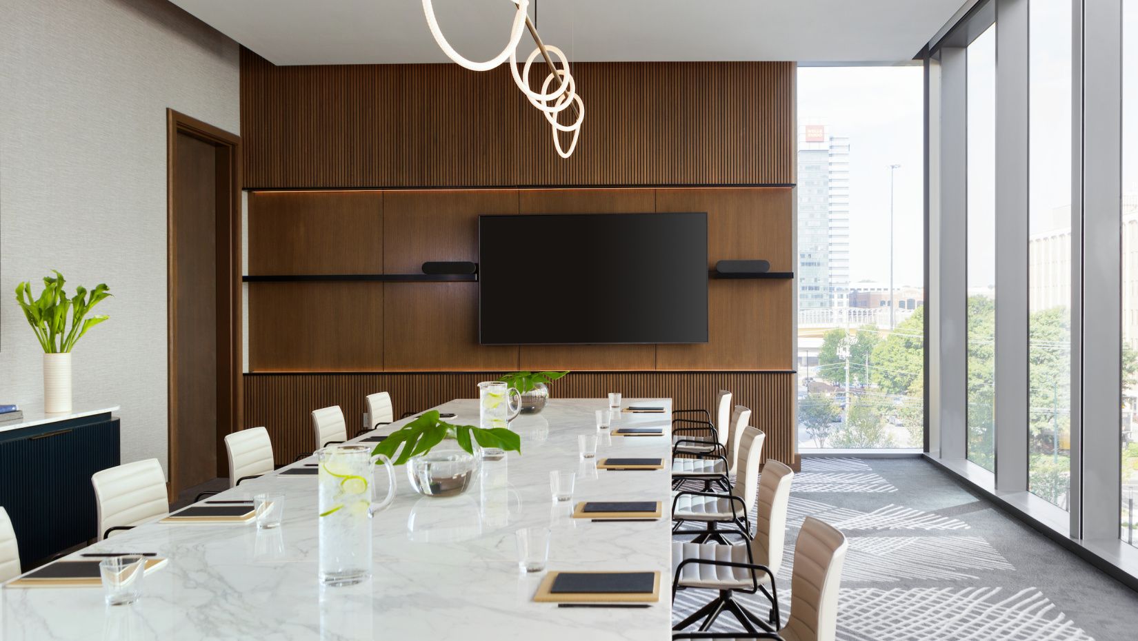 kimpton meeting room with white boardroom photo and large windows