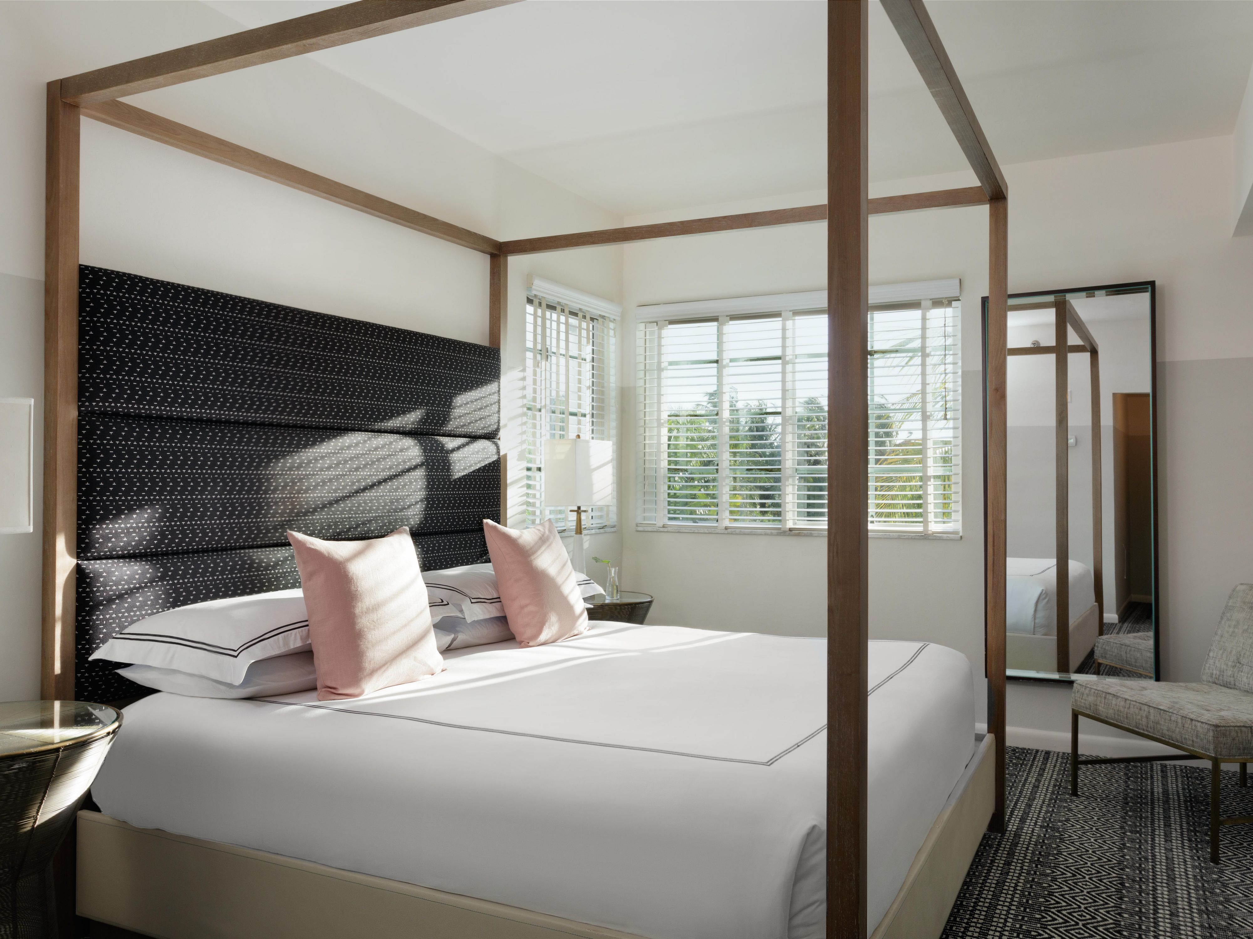 Suite Bedroom