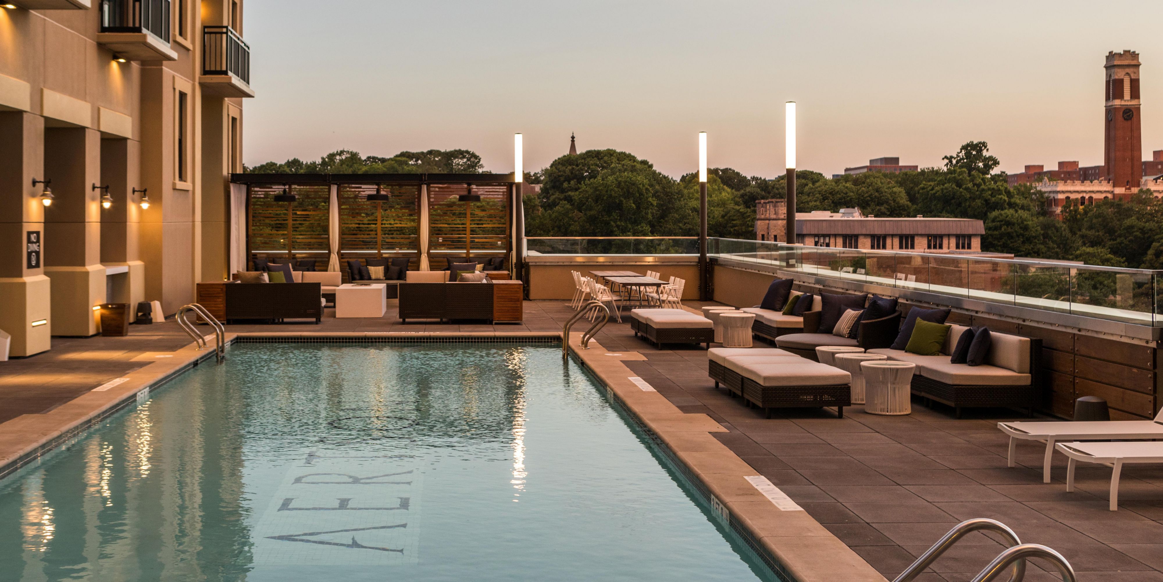 On warm Southern days, we invite you to dip into our seasonal rooftop pool. Unwind in a chaise lounge placed into the refreshing waters at the zero-depth shallow end. Our eighth-floor perch lets you catch a breeze while gazing across midtown Nashville. Throw in cocktails and cabanas and we may just have the coolest pool in Nashville.