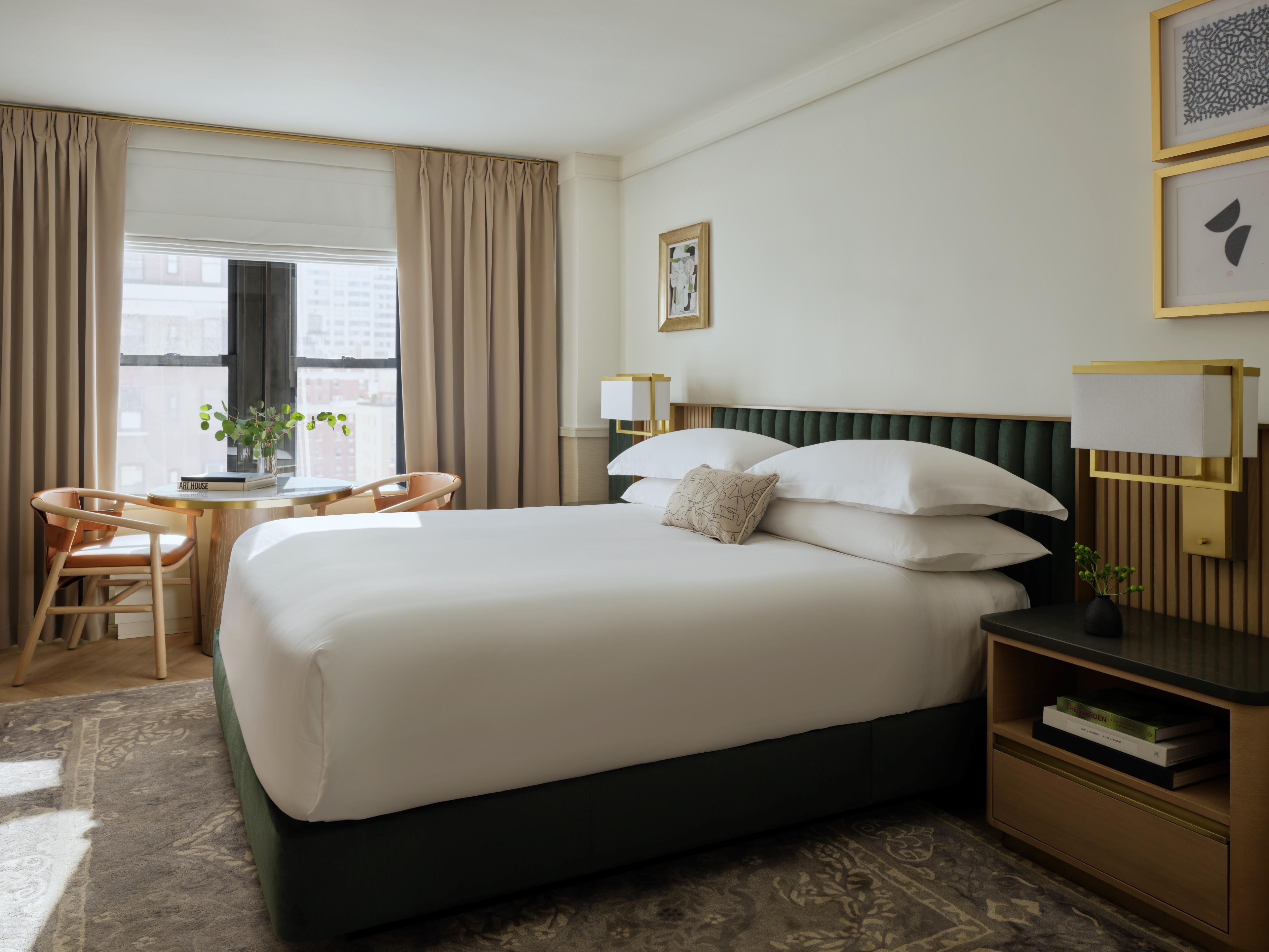Chic Luxury hotel in Midtown NYC with stylish new rooms