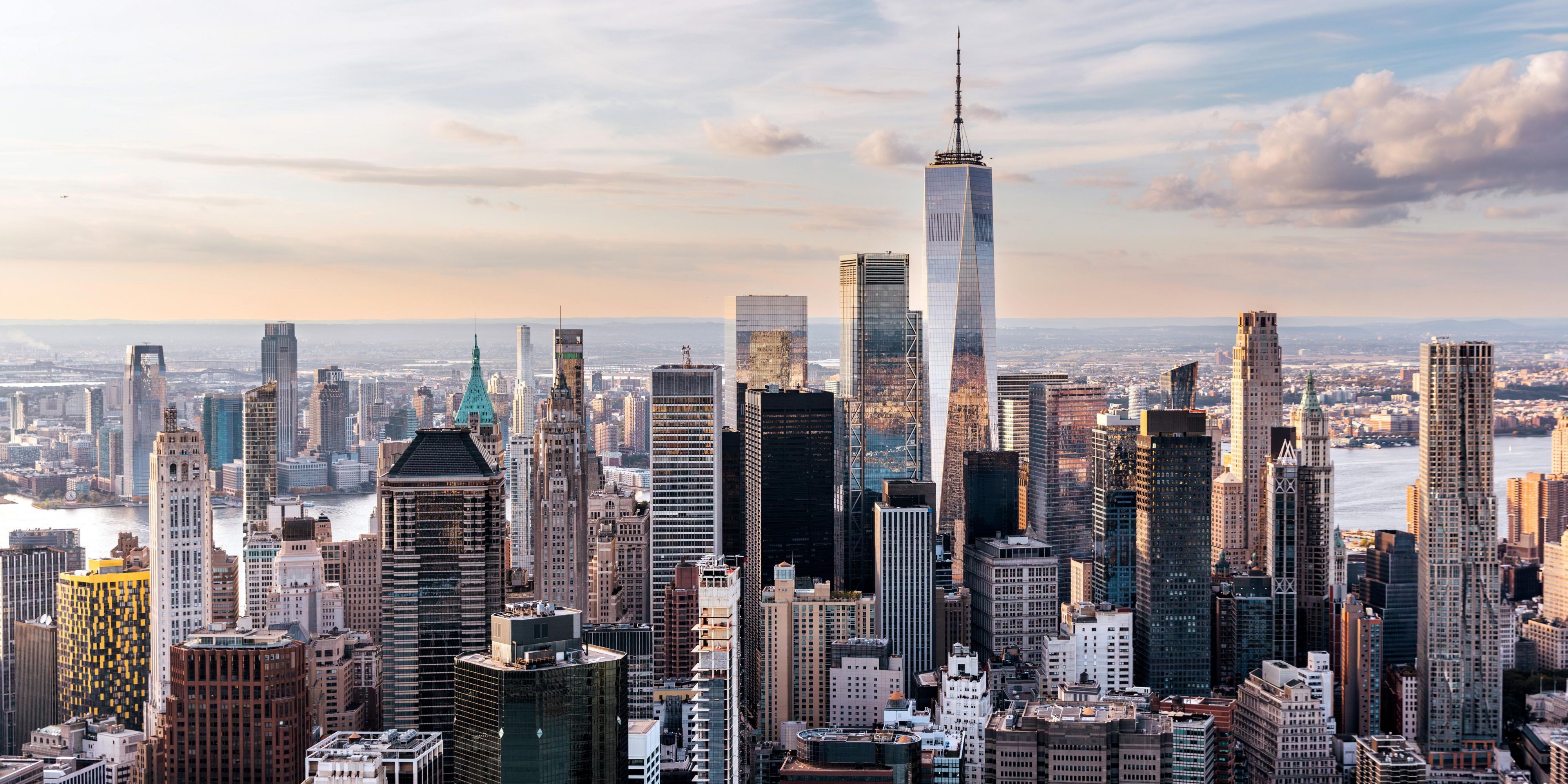 New York City skyline featuring One World Trade Center