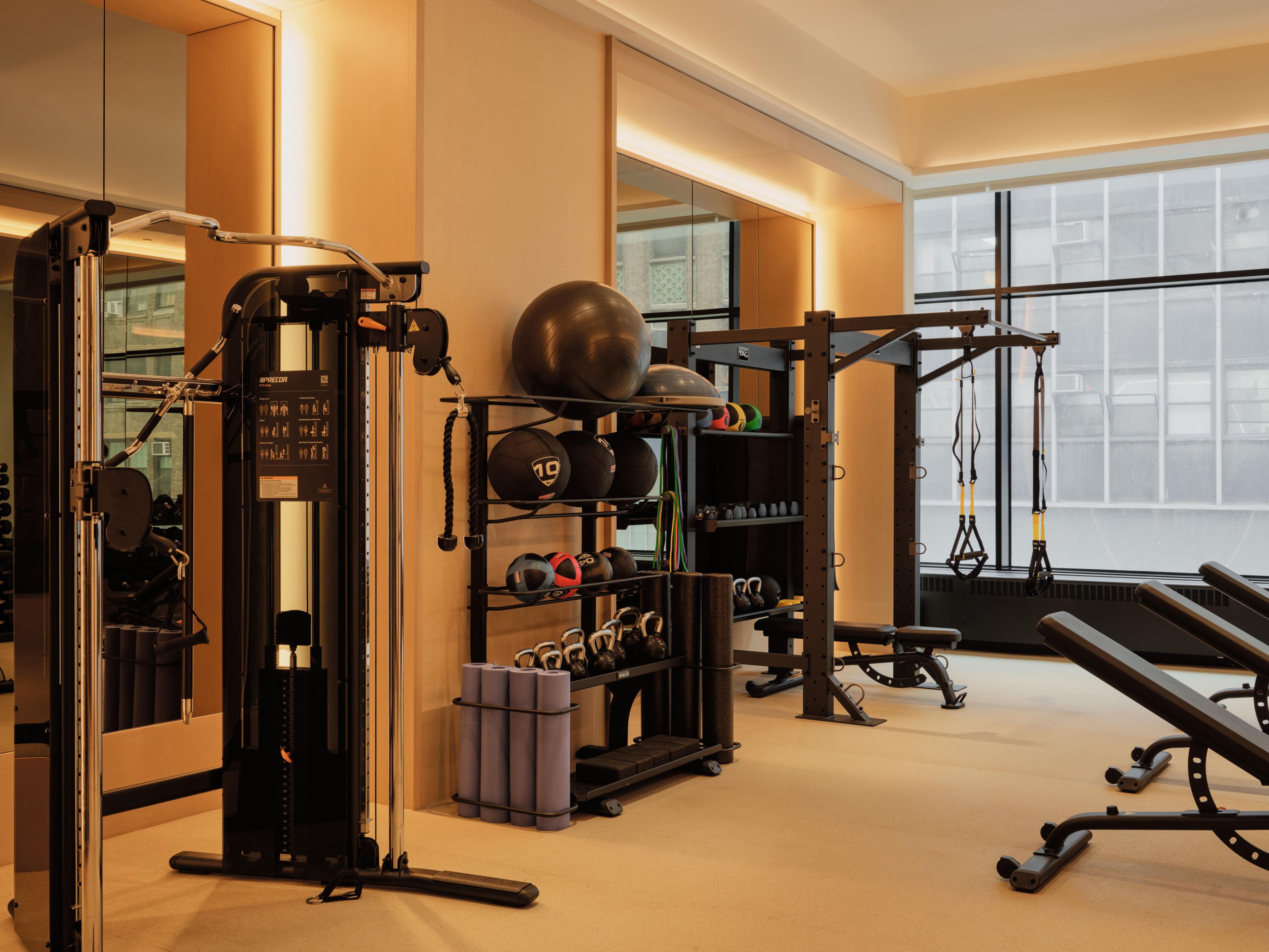 Kimpton Era gym with strength equipment and weight machines