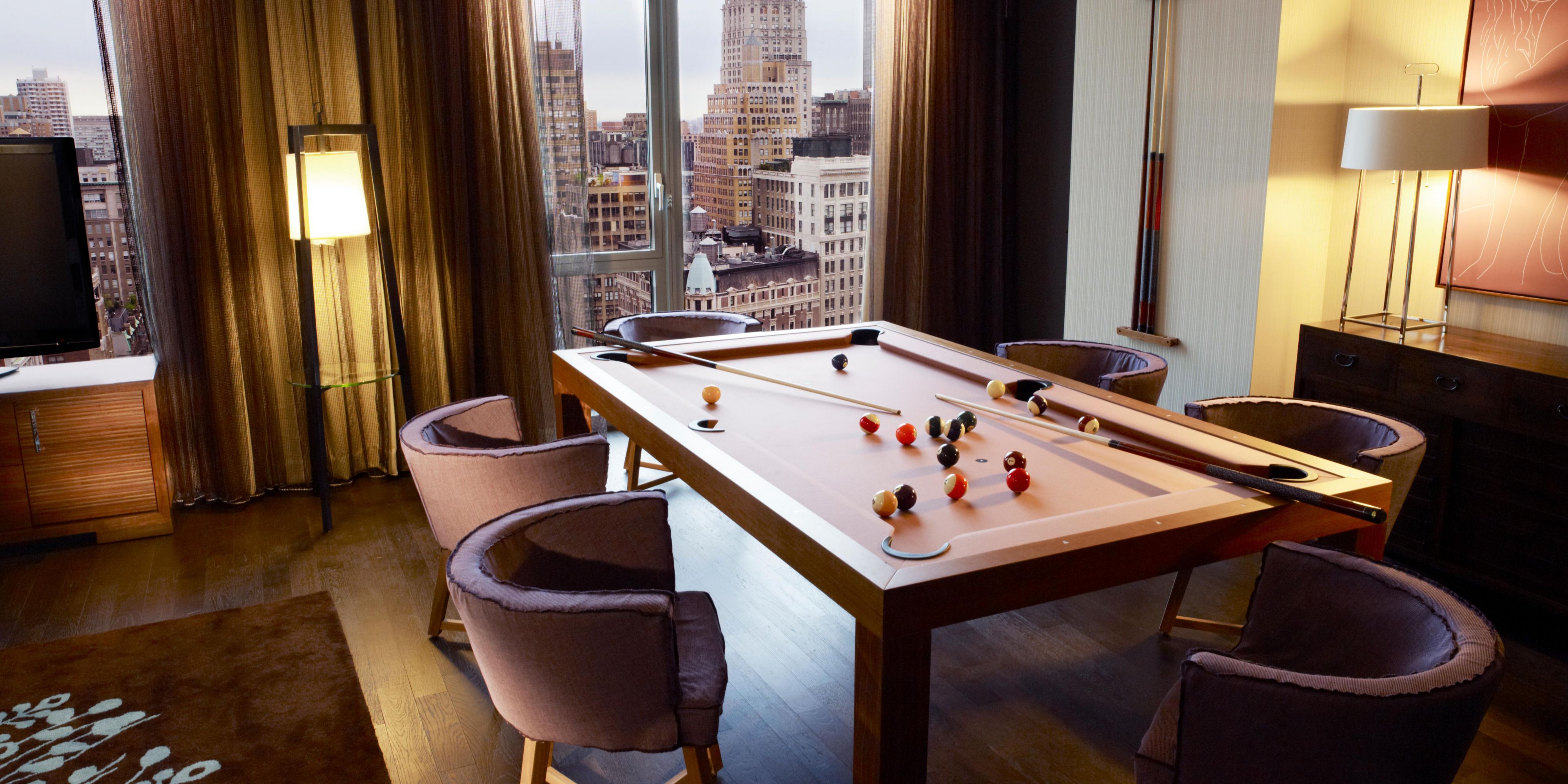 Live Suite Pool Table