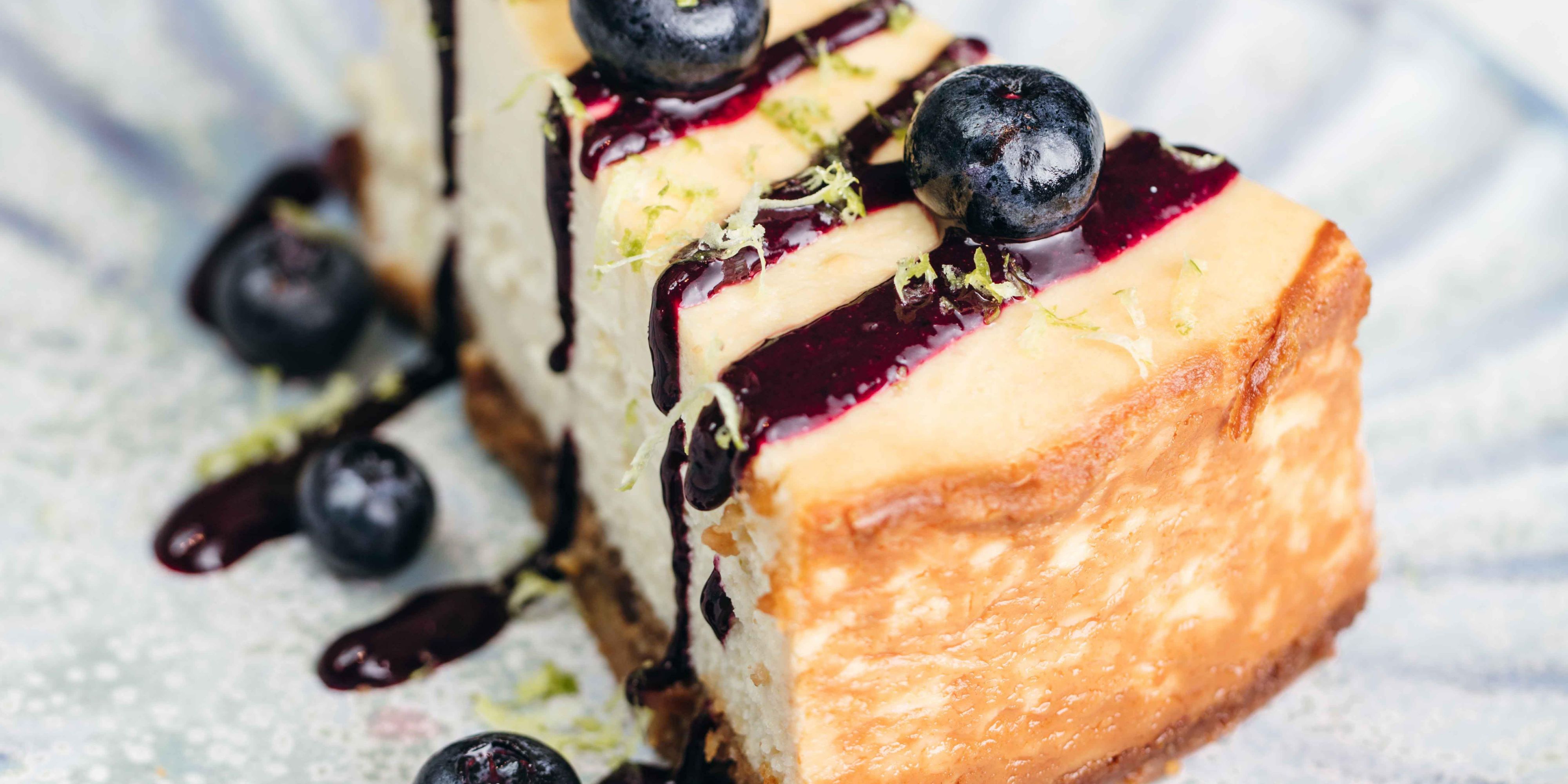 Cheesecake with Blueberries