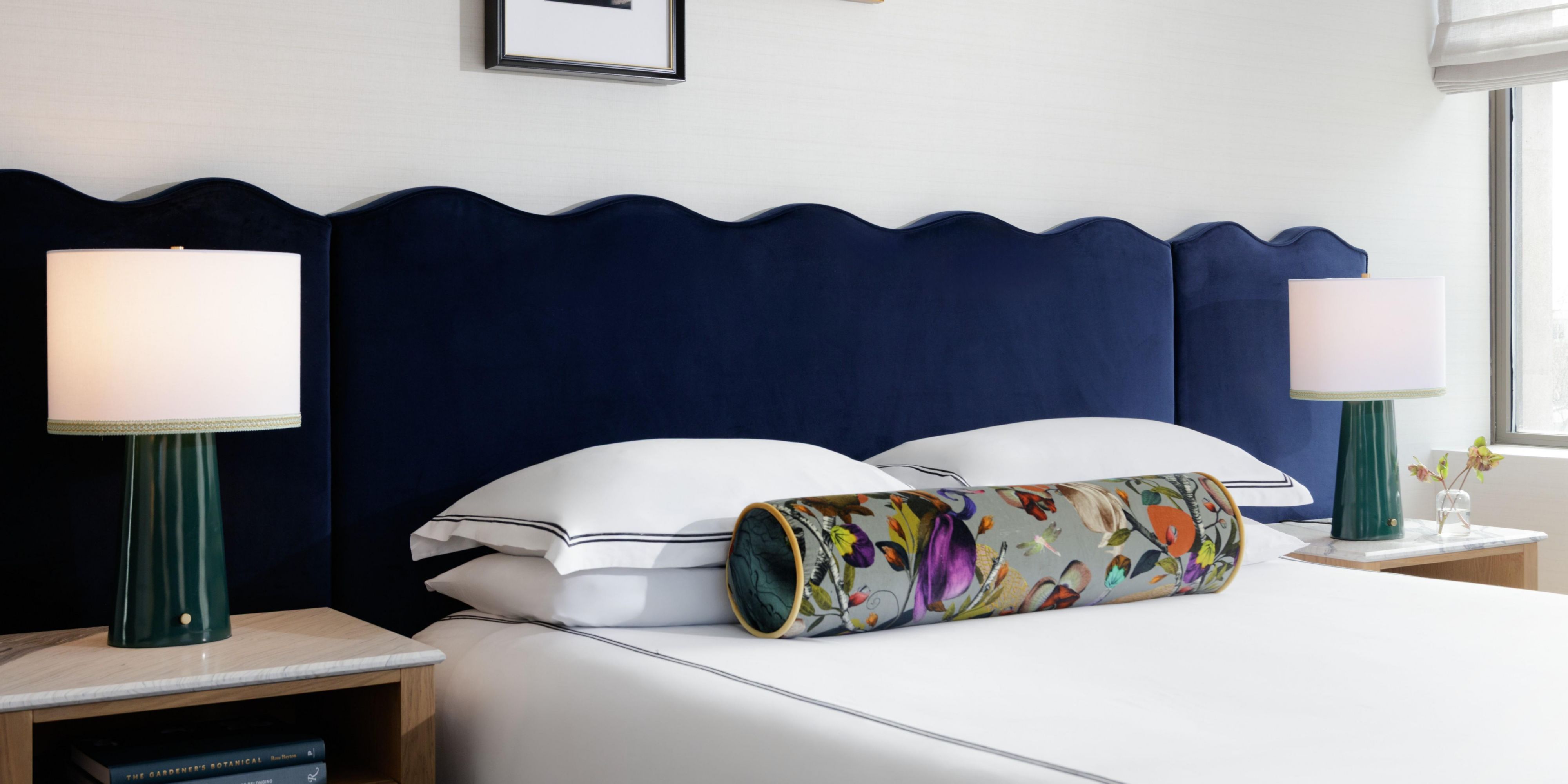 King Sized Bed Guestroom