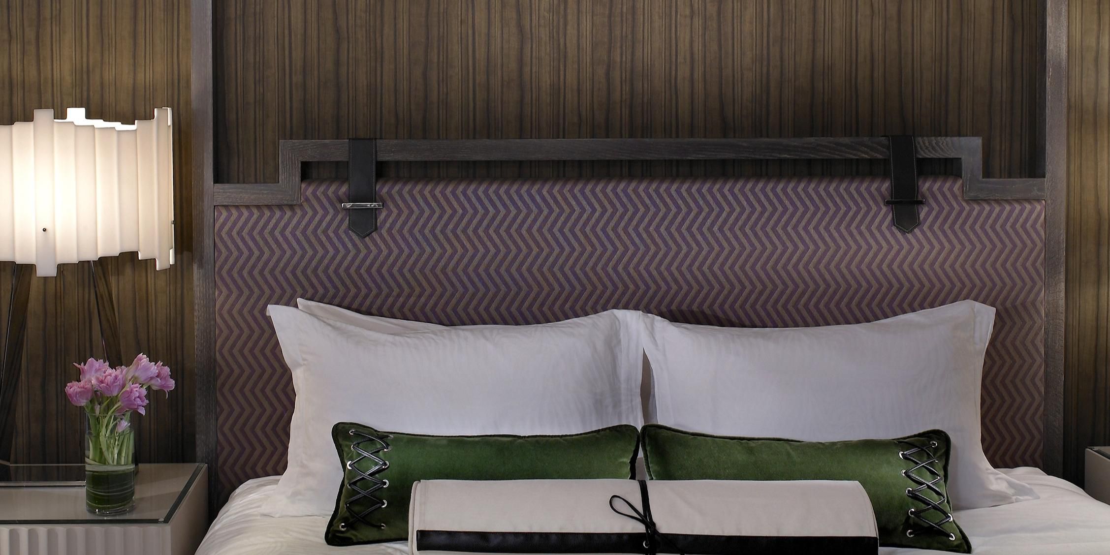 Presidential Room Bed