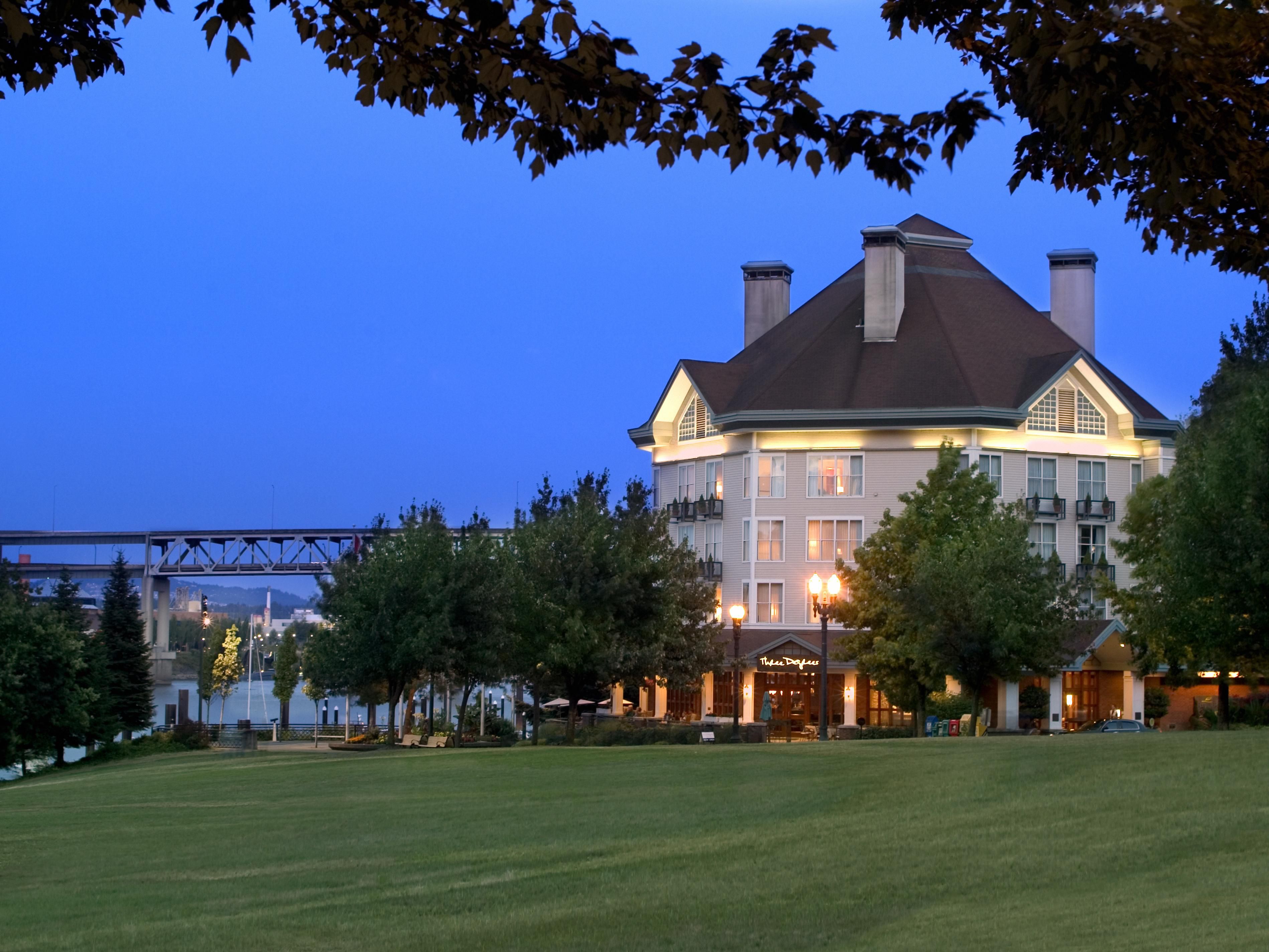 Nestled just south of downtown Portland on a pedestrian river walk