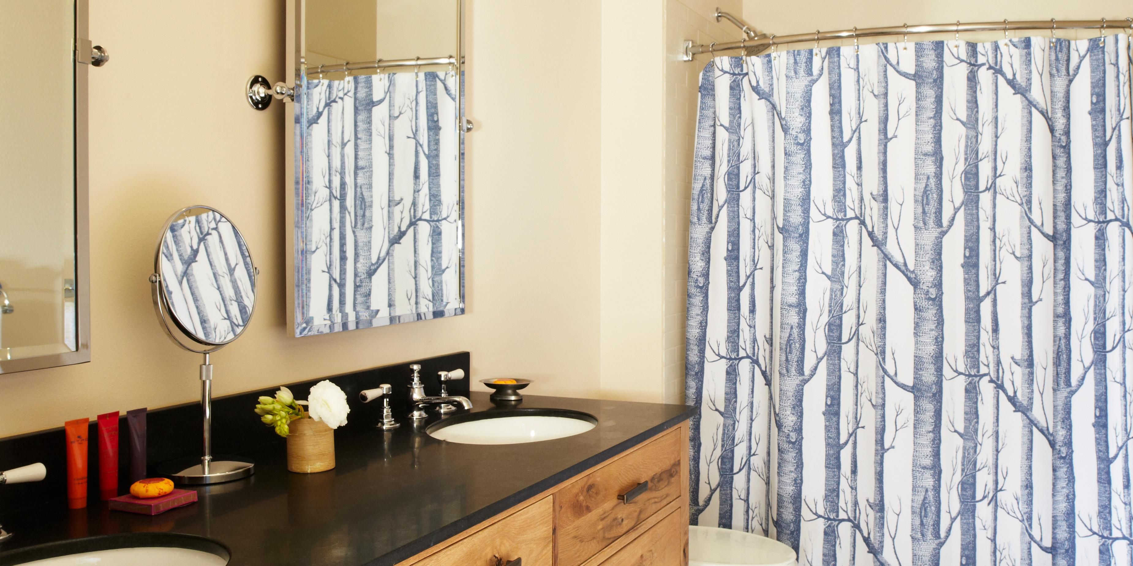 Cottage Bathroom with luxury bath amenities 