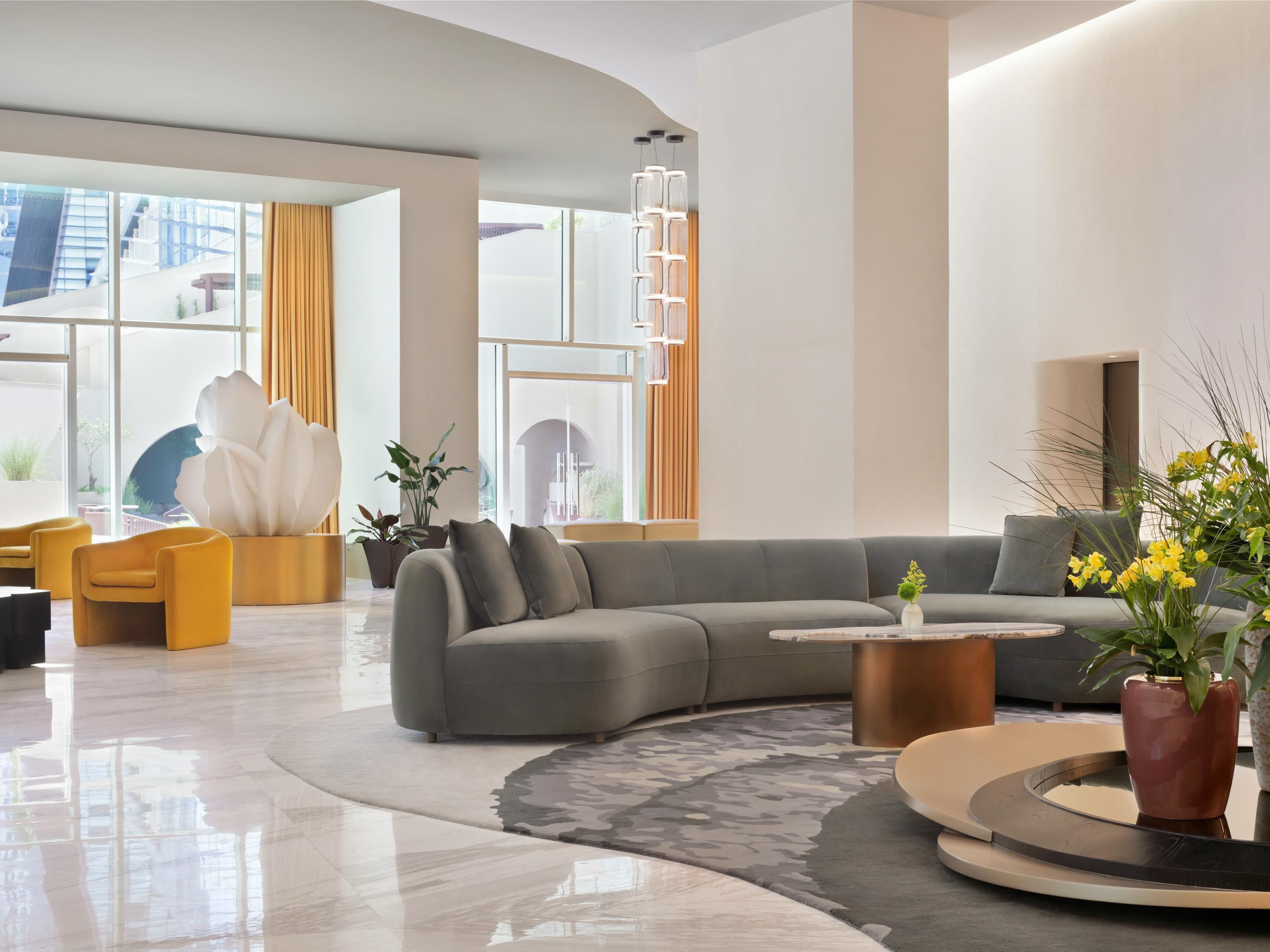A welcoming lobby is ideal for meetings and get together