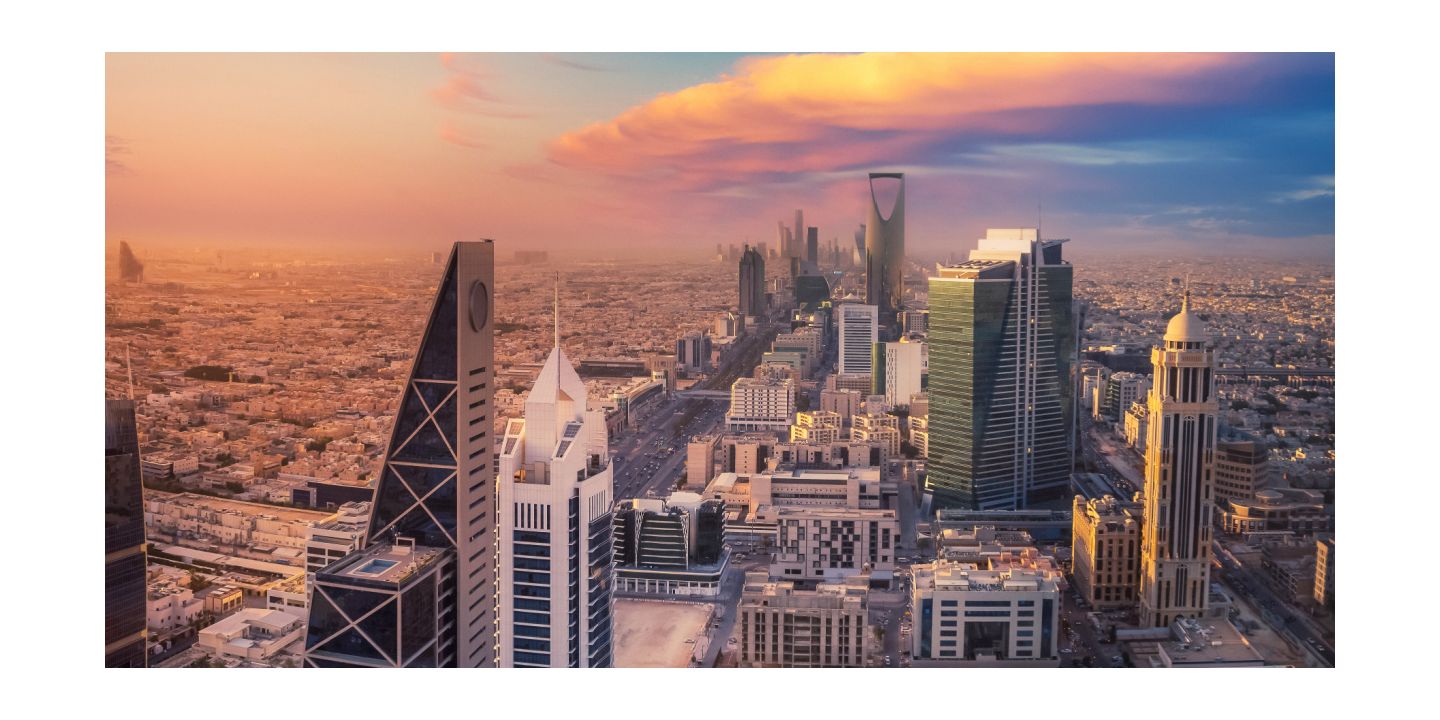 Expansive city views of riyadh at dusk