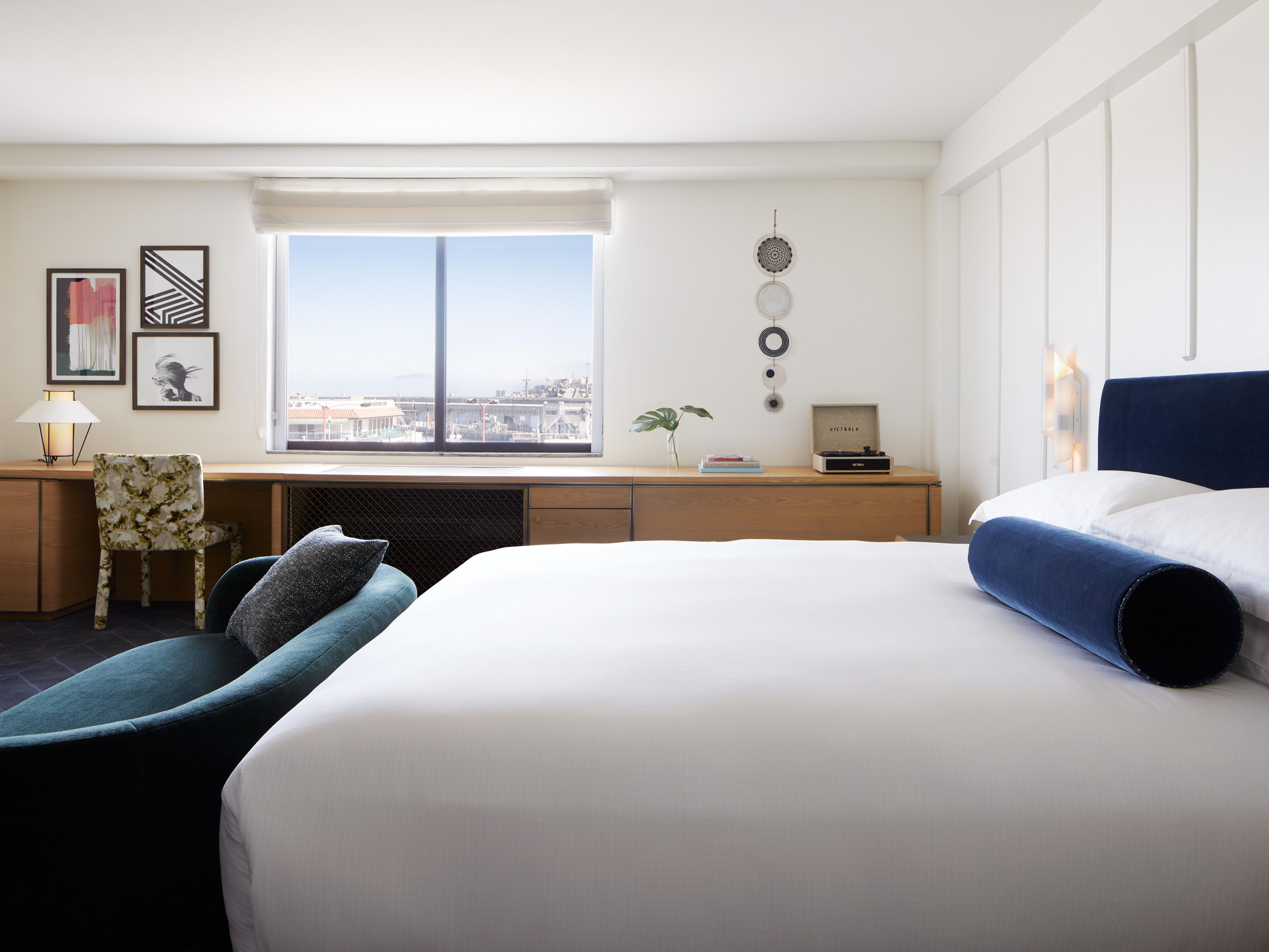 1 King Premium Spa Bay View