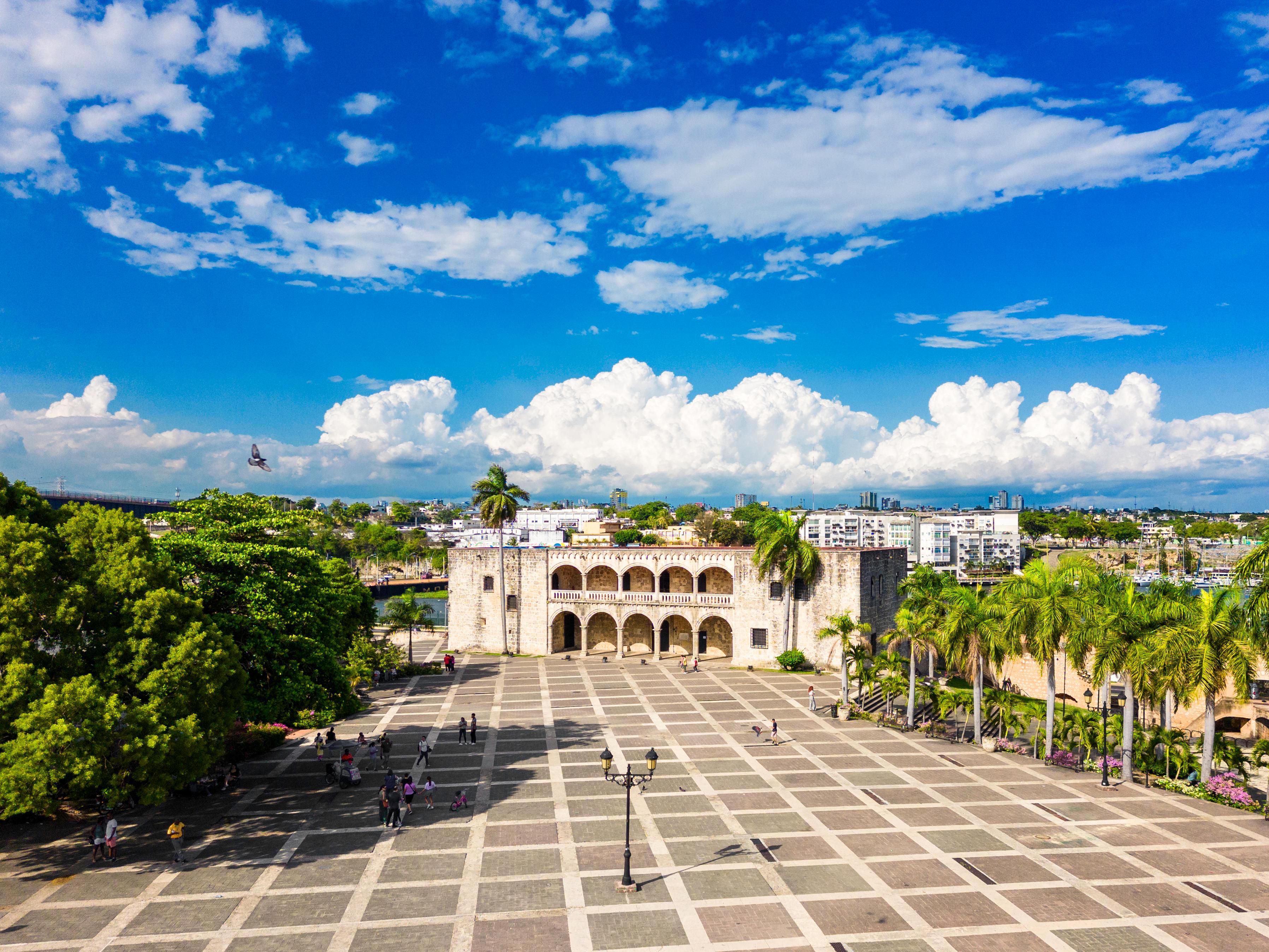 Explore the sites in the historic city of Santo Domingo.