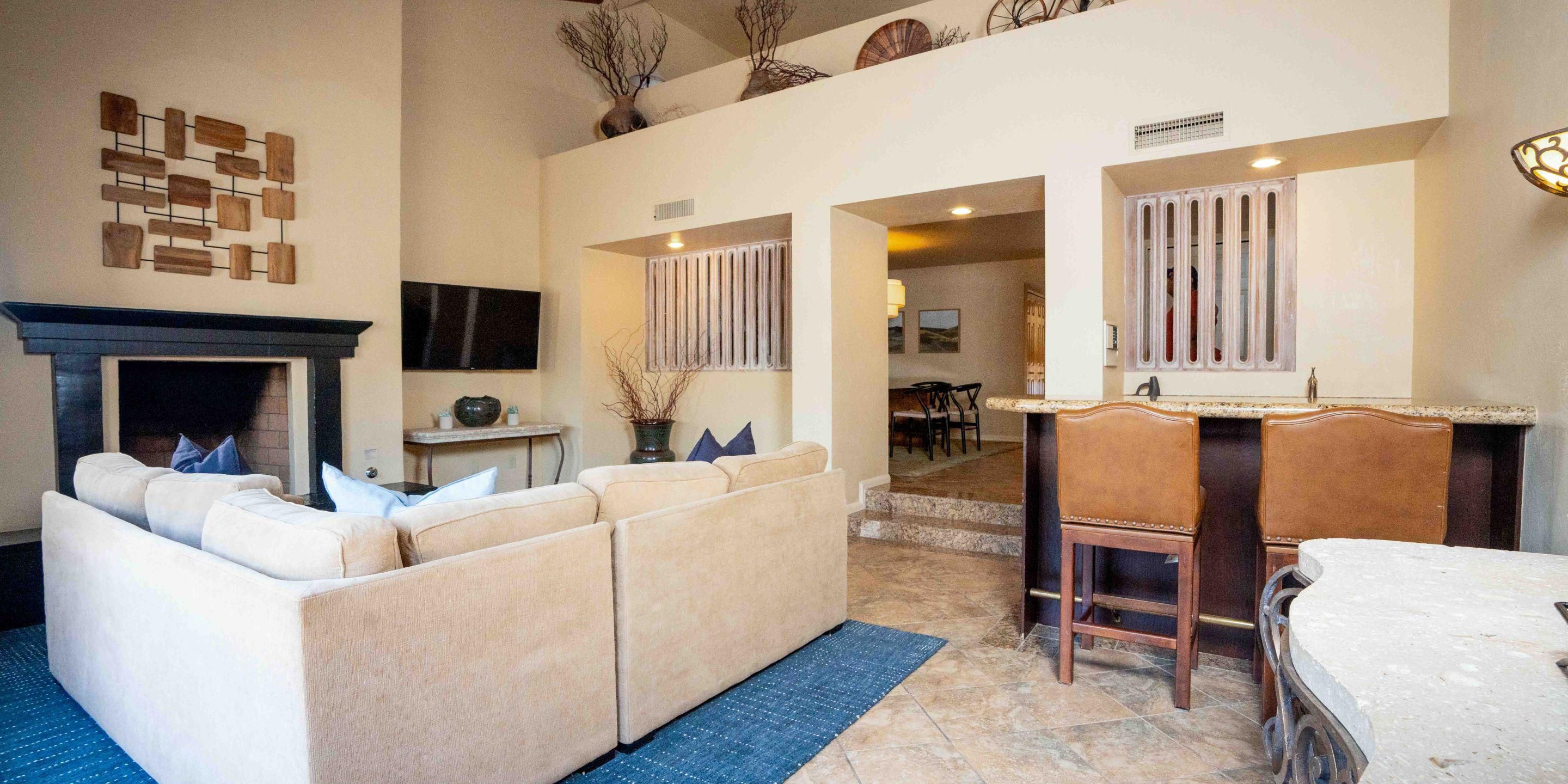 McCormick Living Room with wet bar 