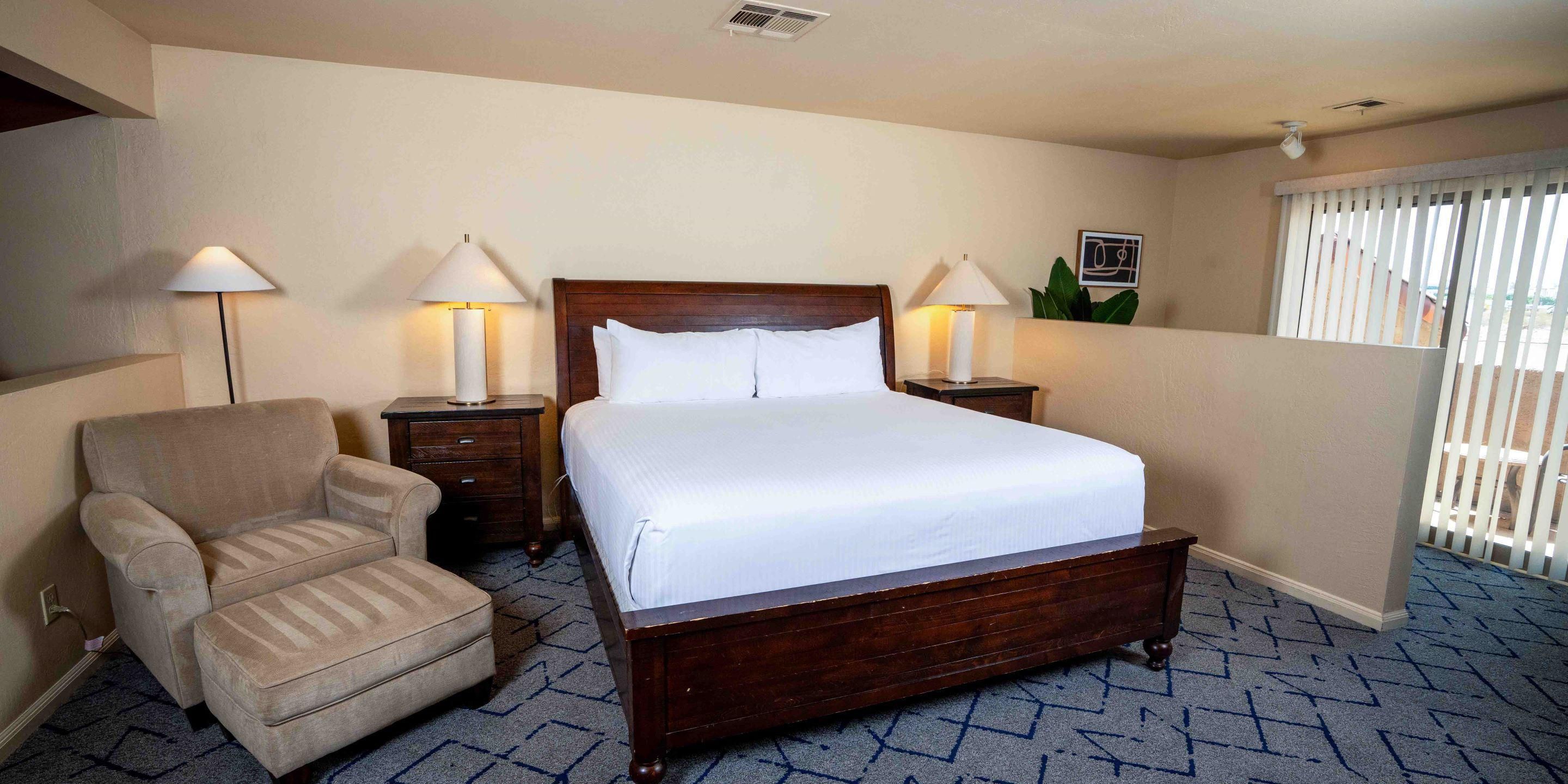 McCormick Residence upstairs bedroom with king bed