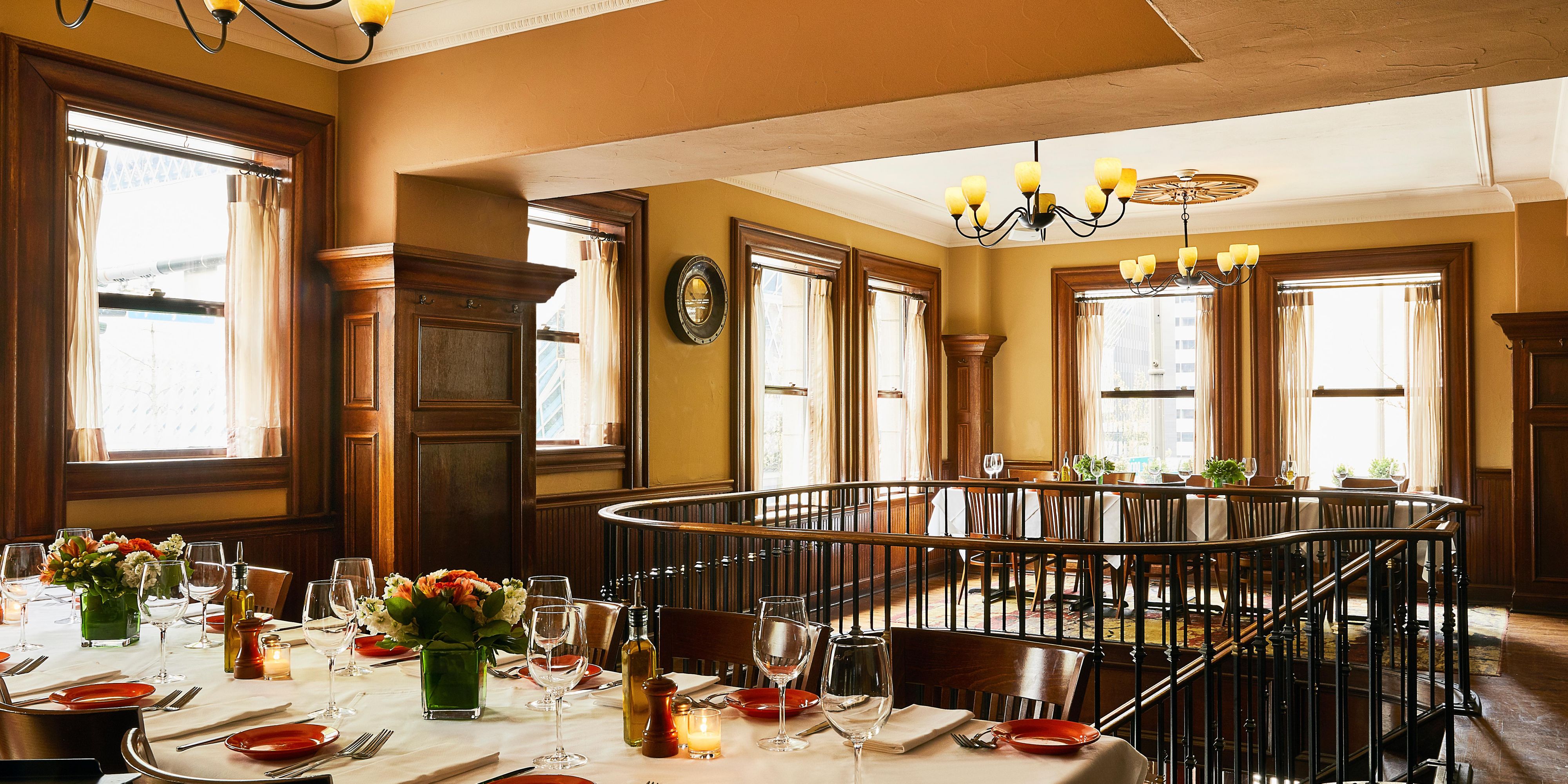 Tulio Kimpton Restaurants