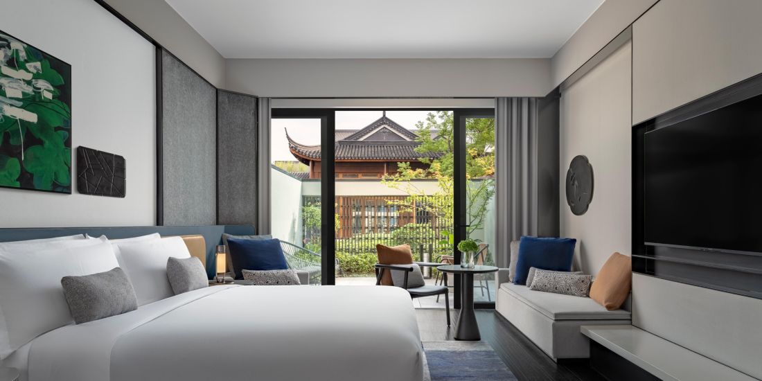 Guest room at Kimpton Bamboo Grove Suzhou